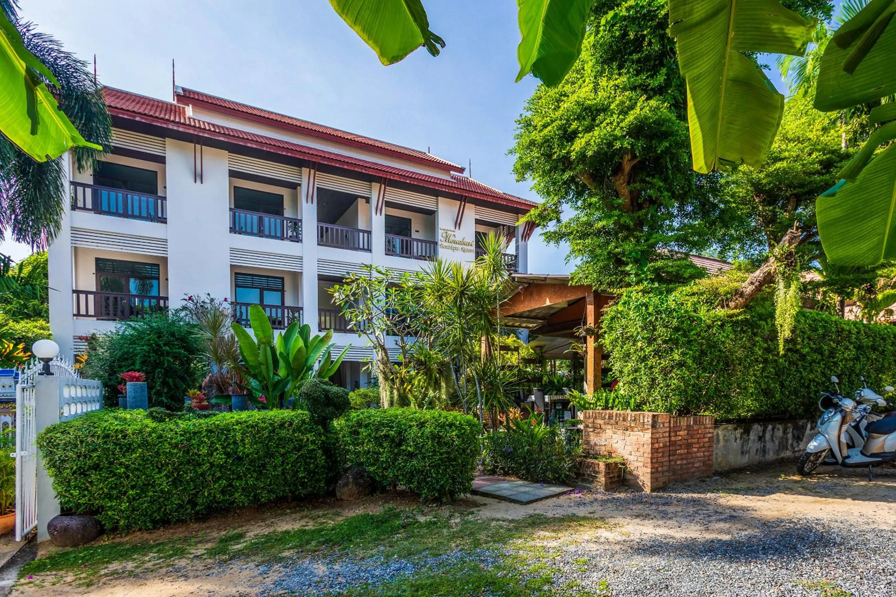 Property building in Phuket Monaburi Boutique Hotel