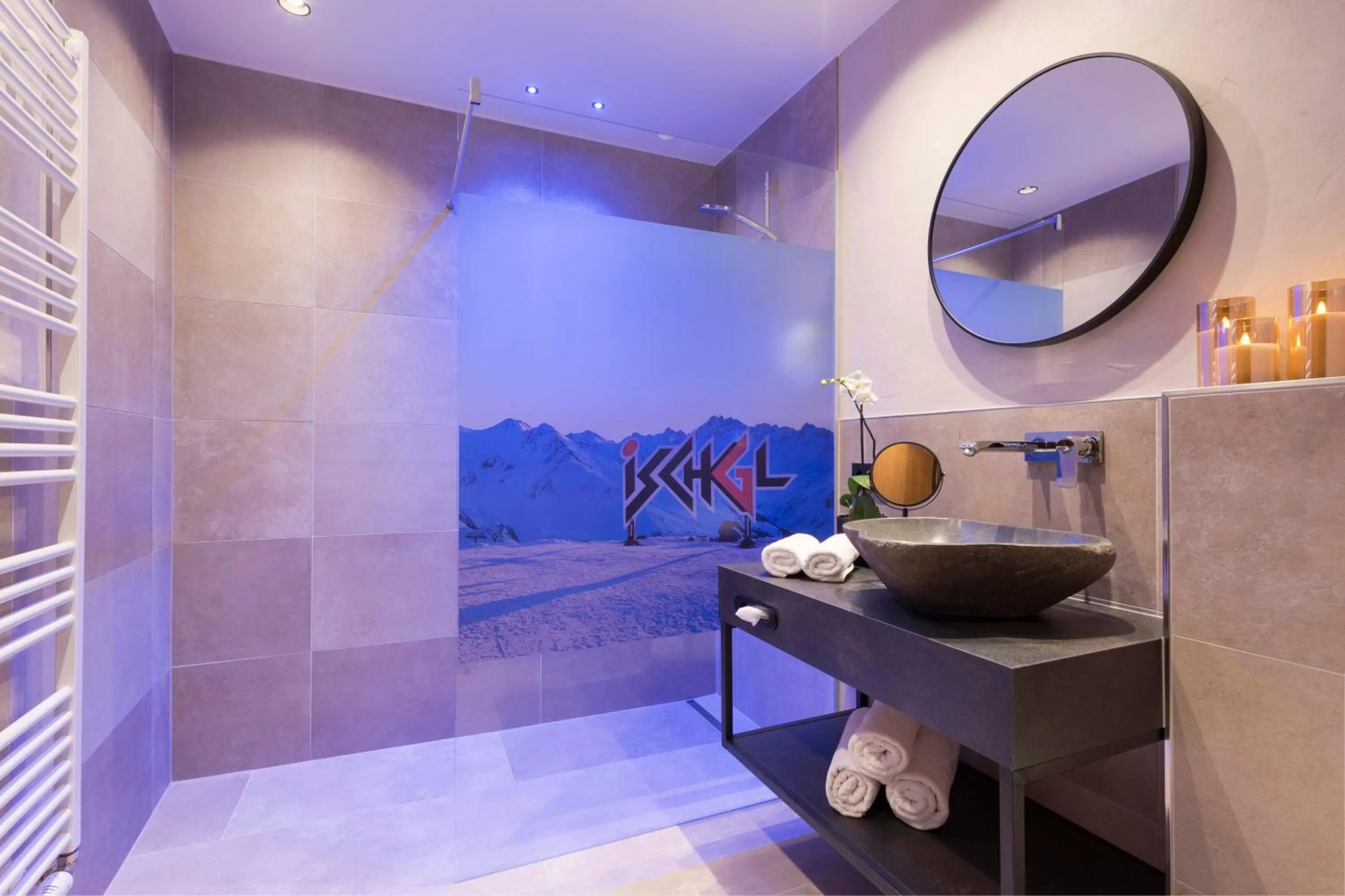 Bathroom in Hotel Garni Mirabell