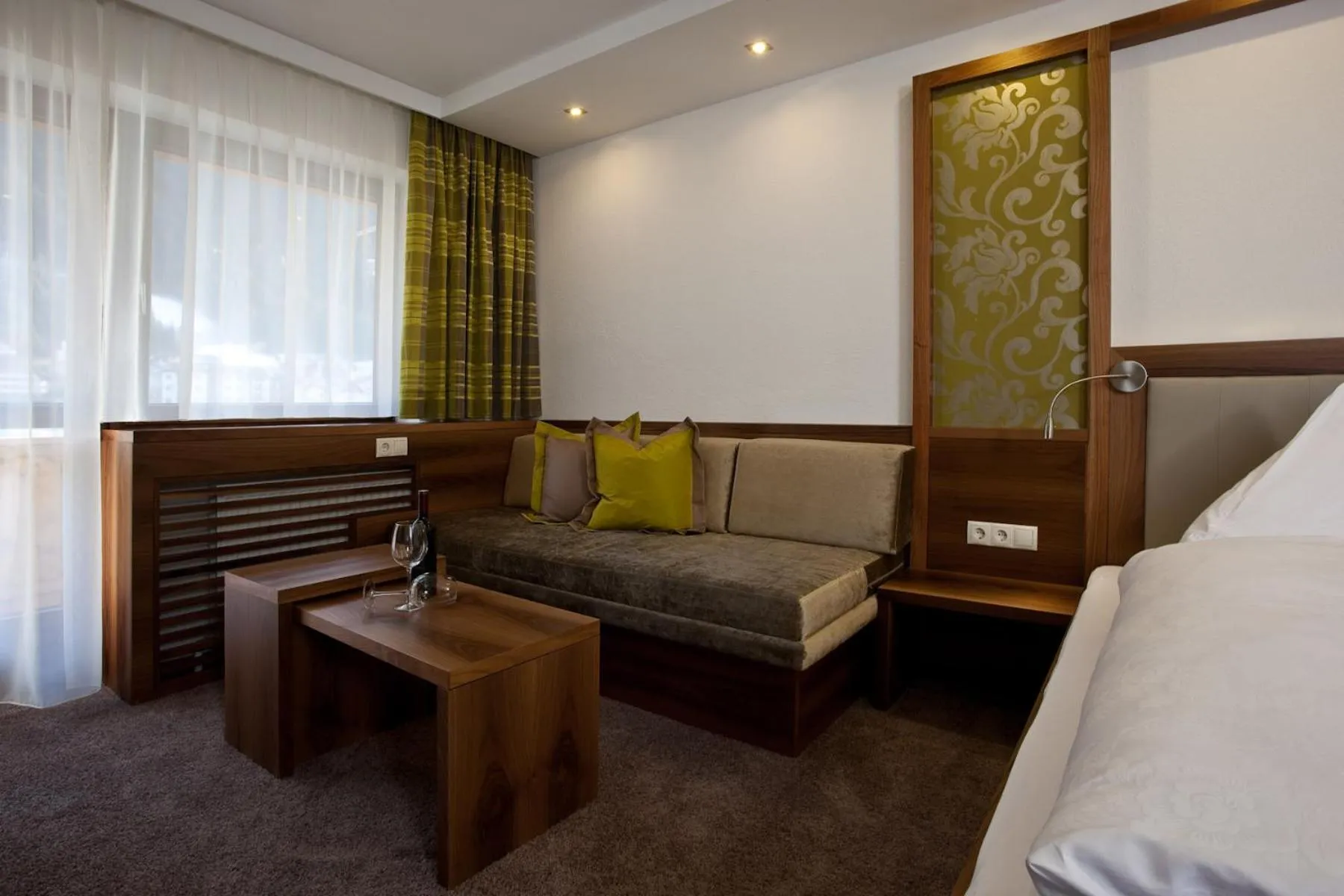 Bedroom, Bed in Hotel Garni Mirabell