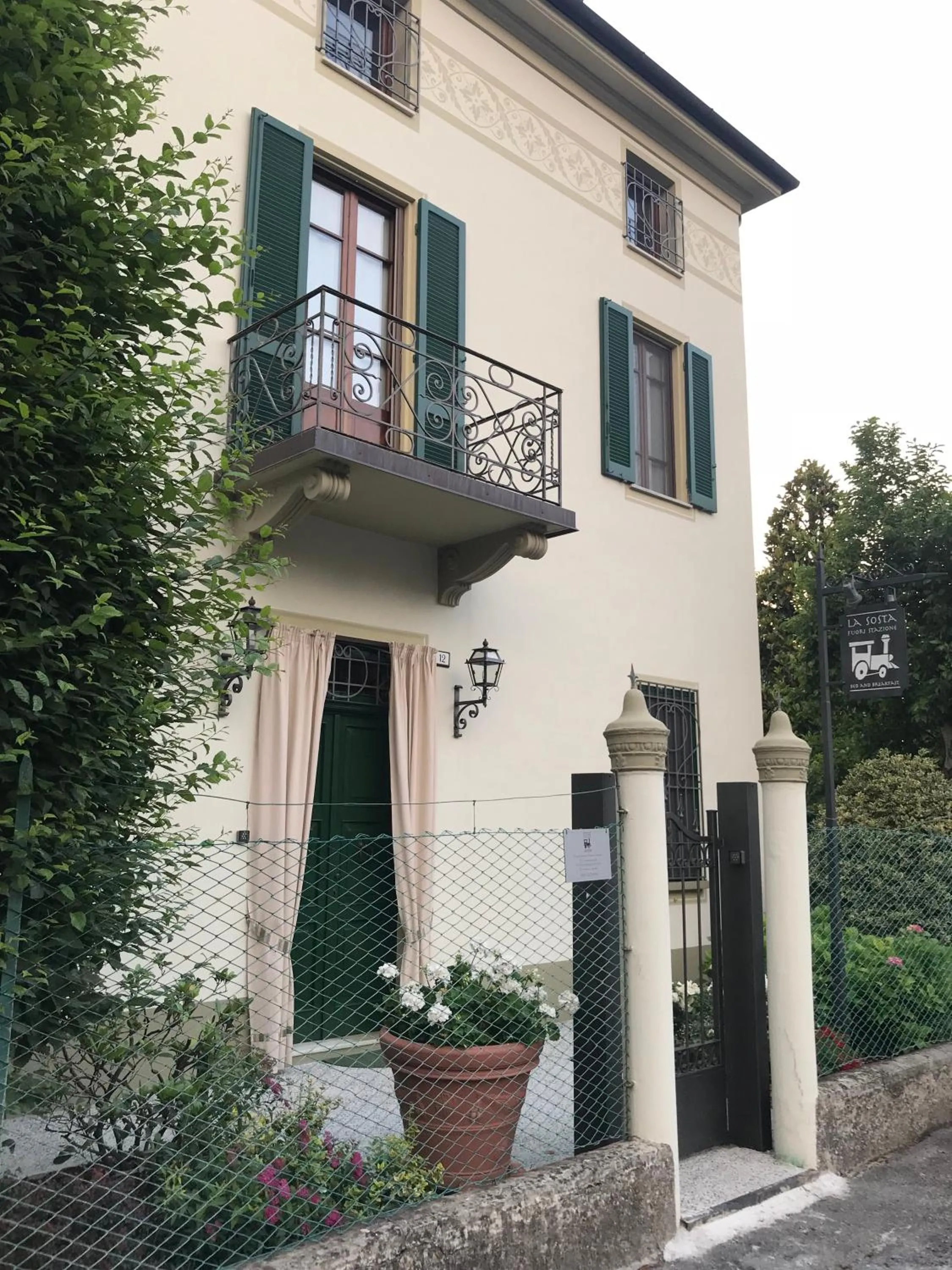 La Sosta Fuori Stazione