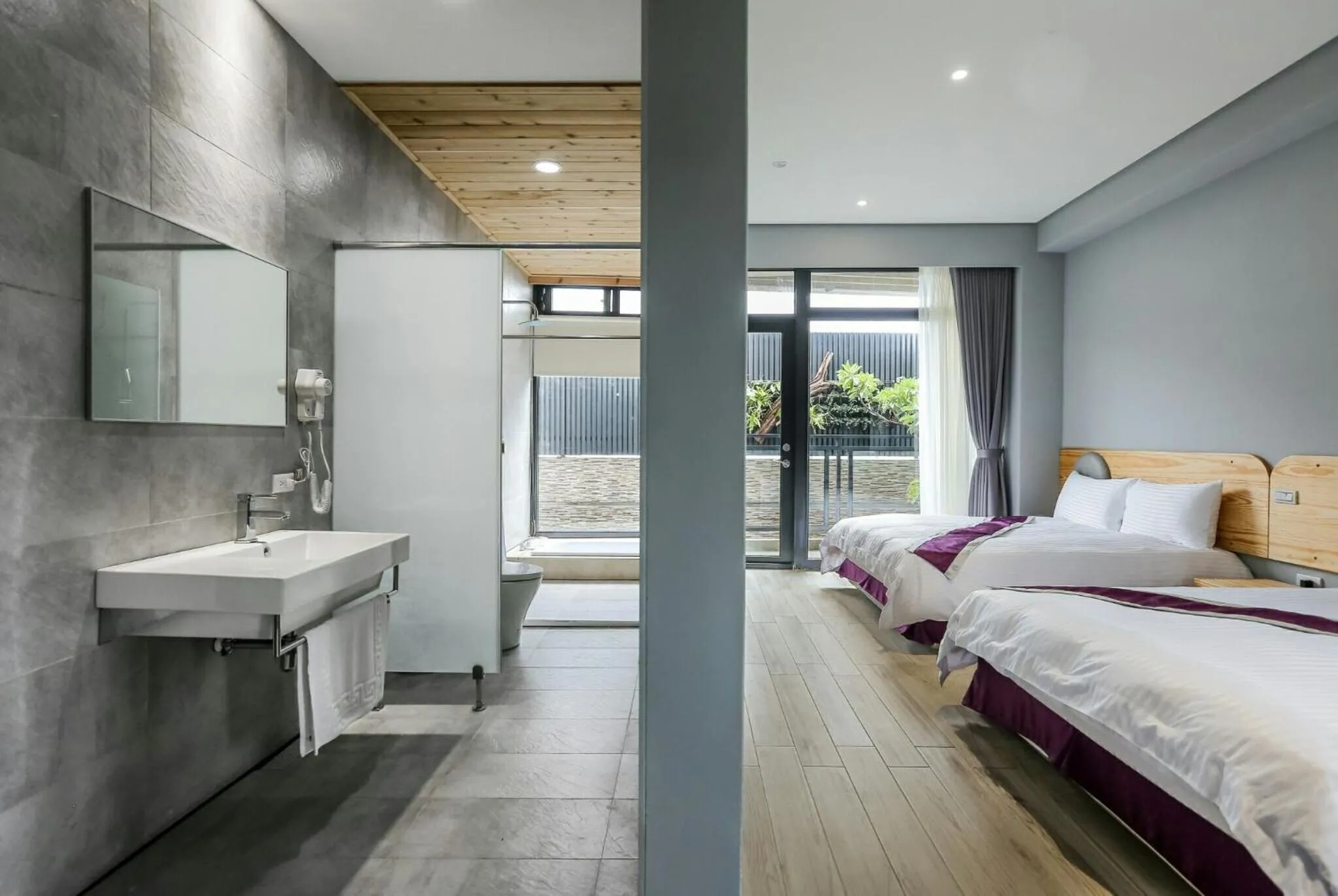Bed in Yuan places