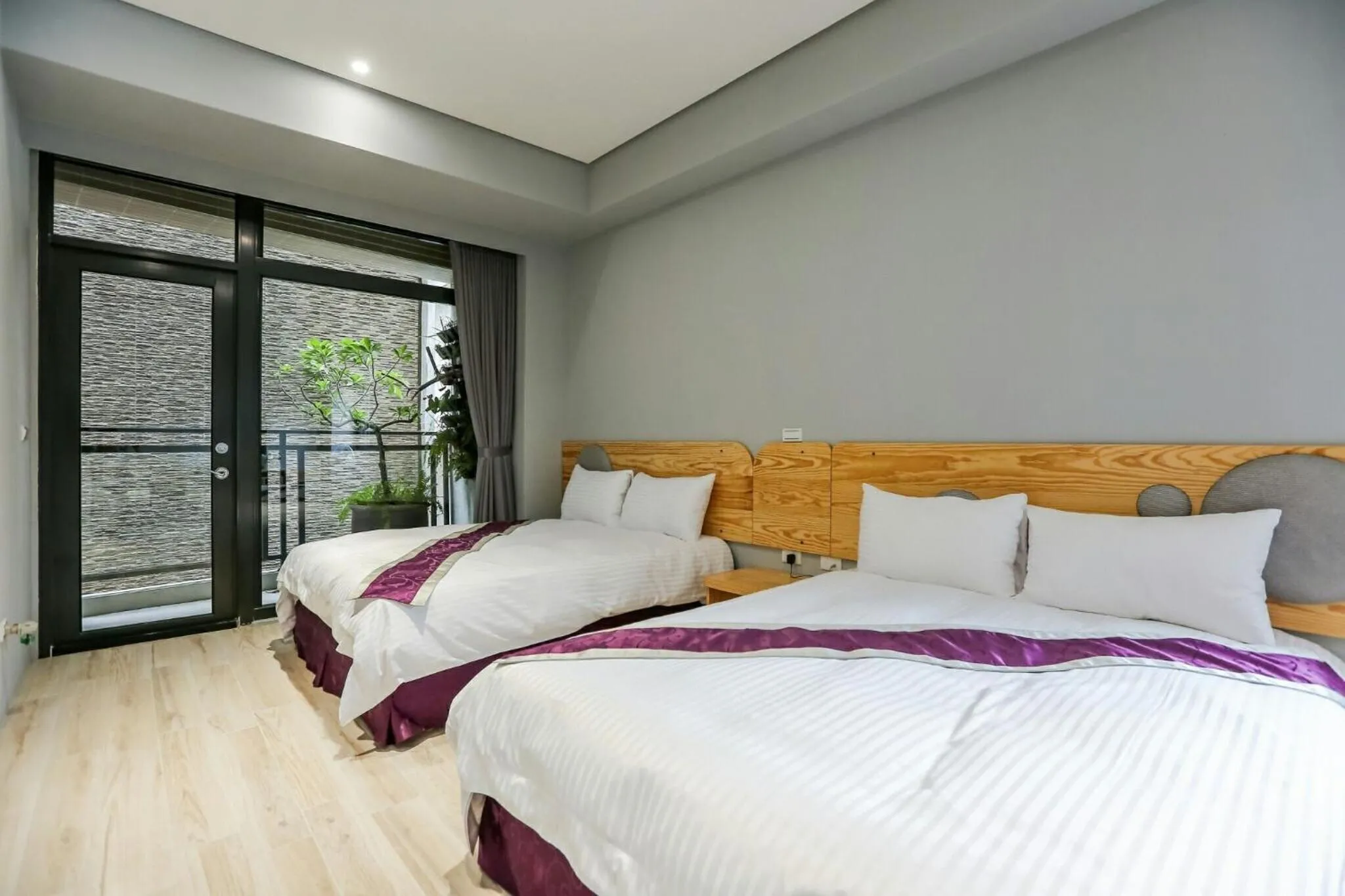 Bed in Yuan places