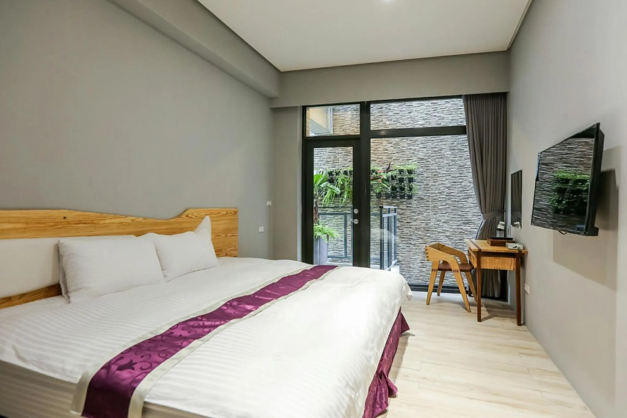 Bed in Yuan places