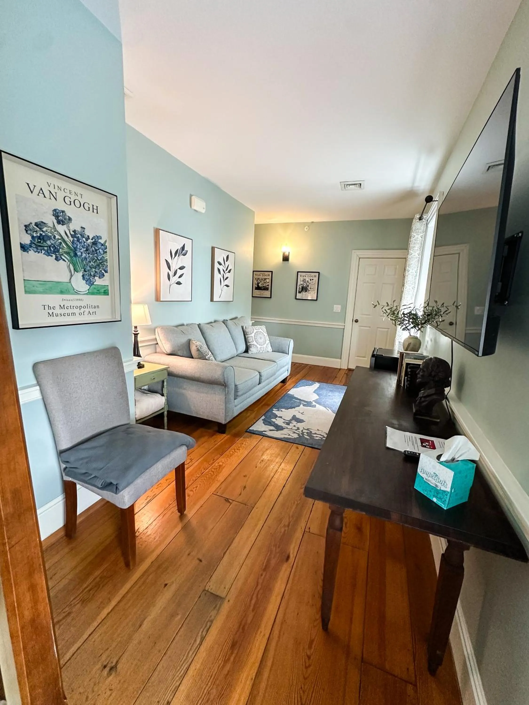 The Black Walnut Inn