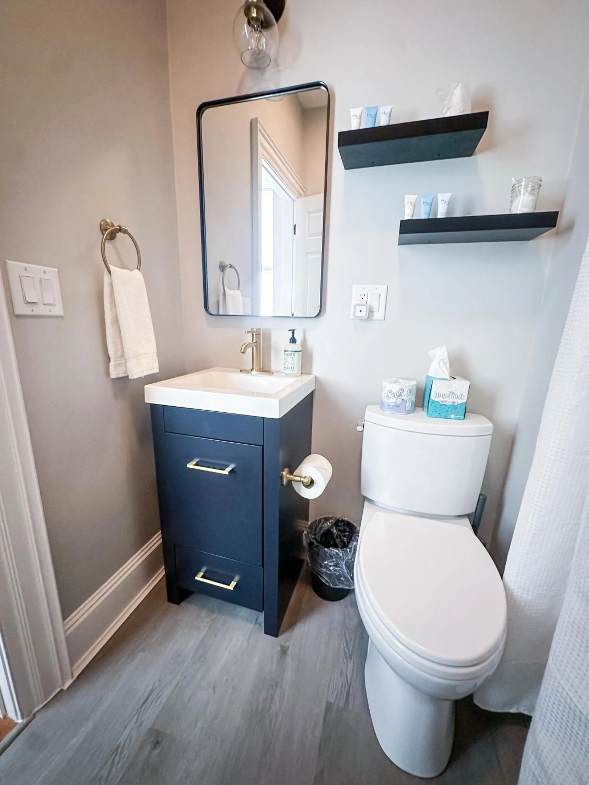 The Black Walnut Inn