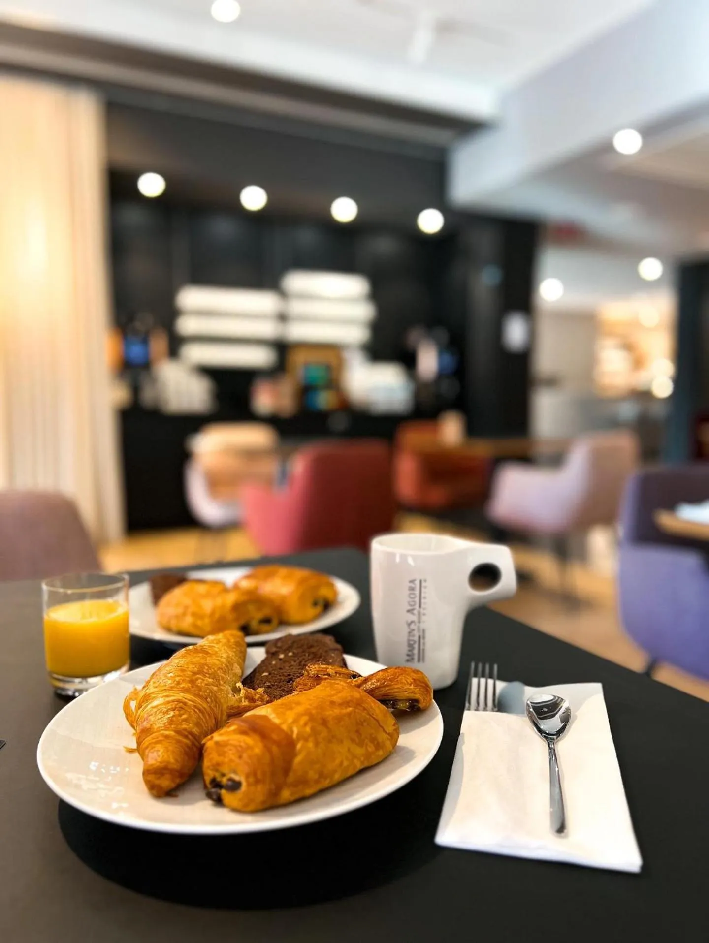 Breakfast in Martin's All Suites