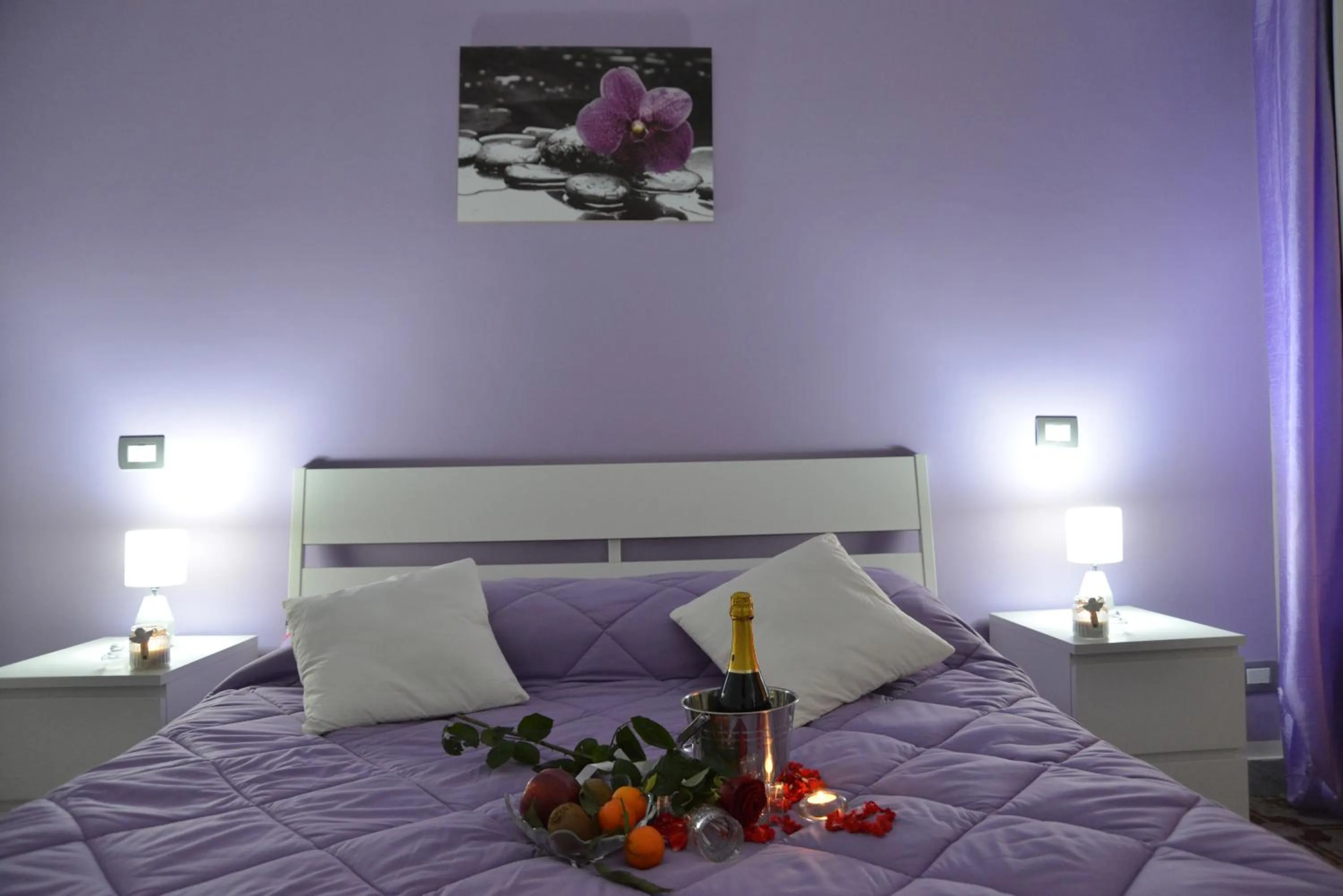 Photo of the whole room in Bellatrix