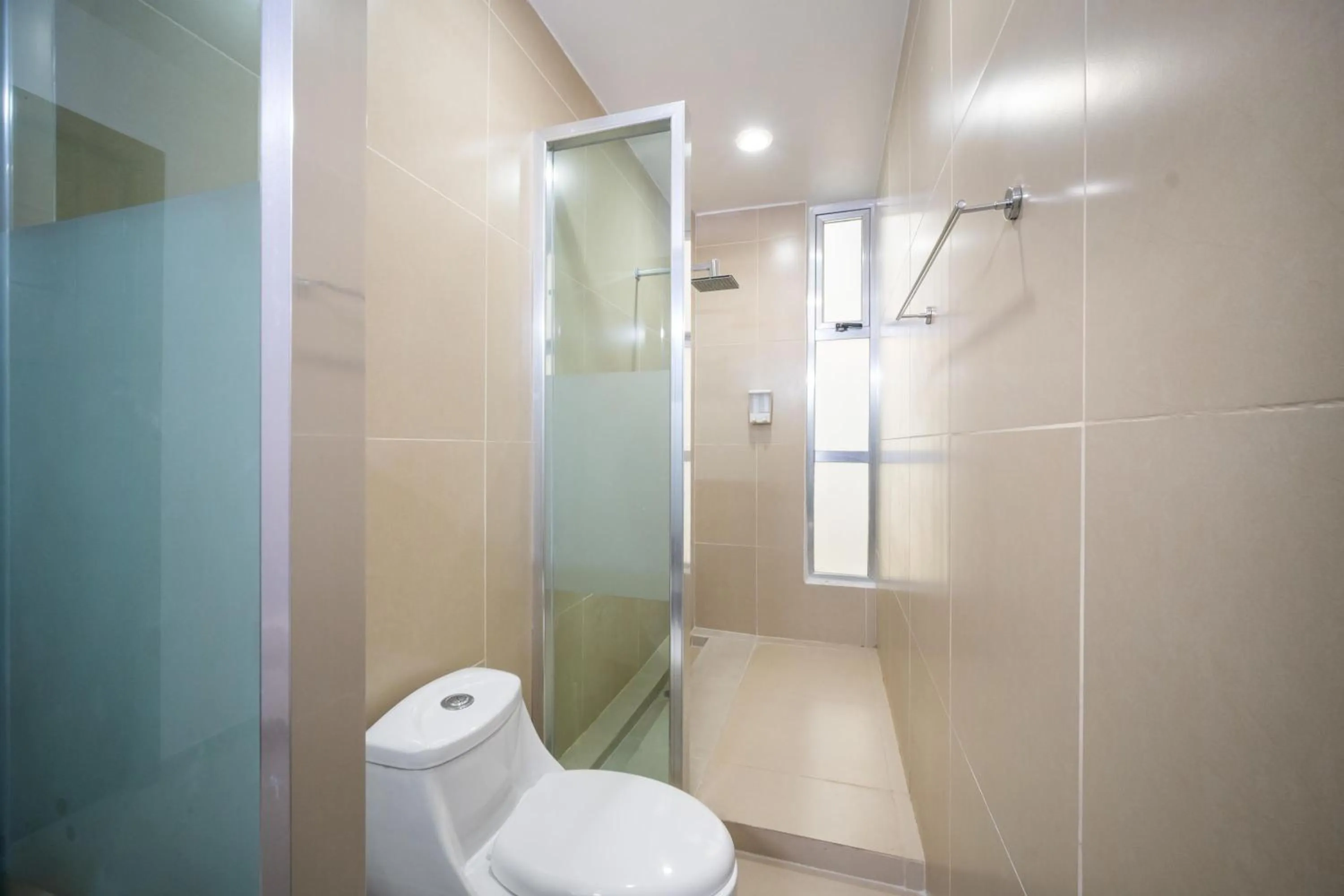 Beachfront Upscale House in Telchac