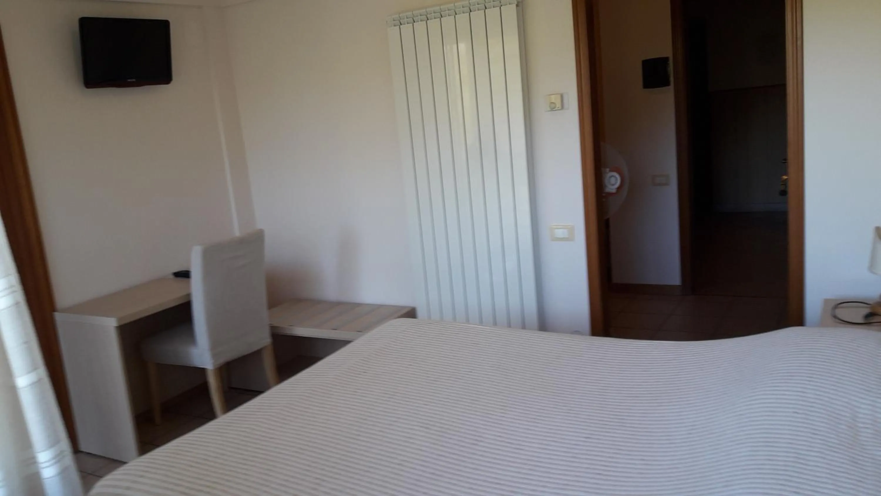 Bed in Albergo Nyers