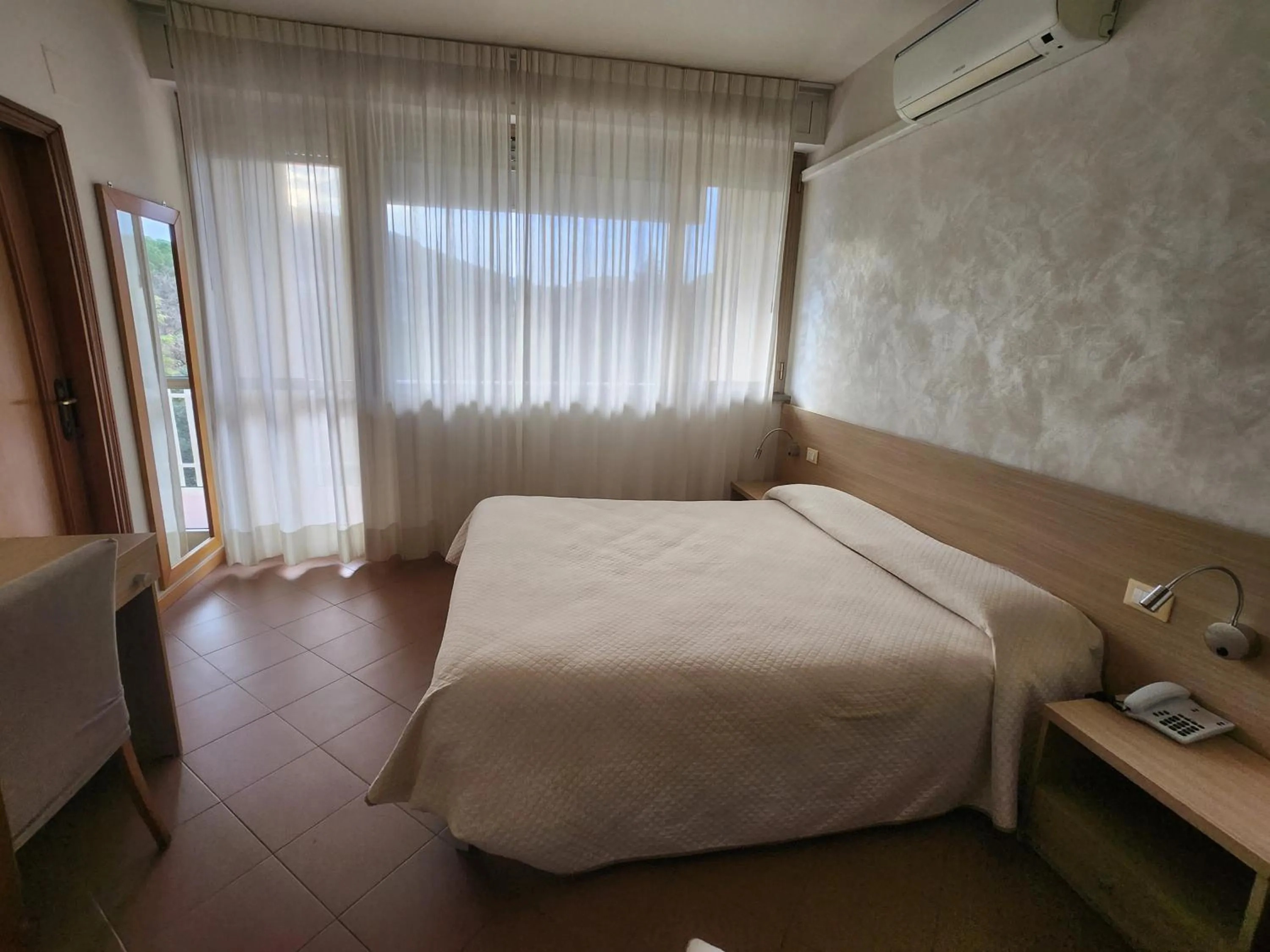 Bed in Albergo Nyers