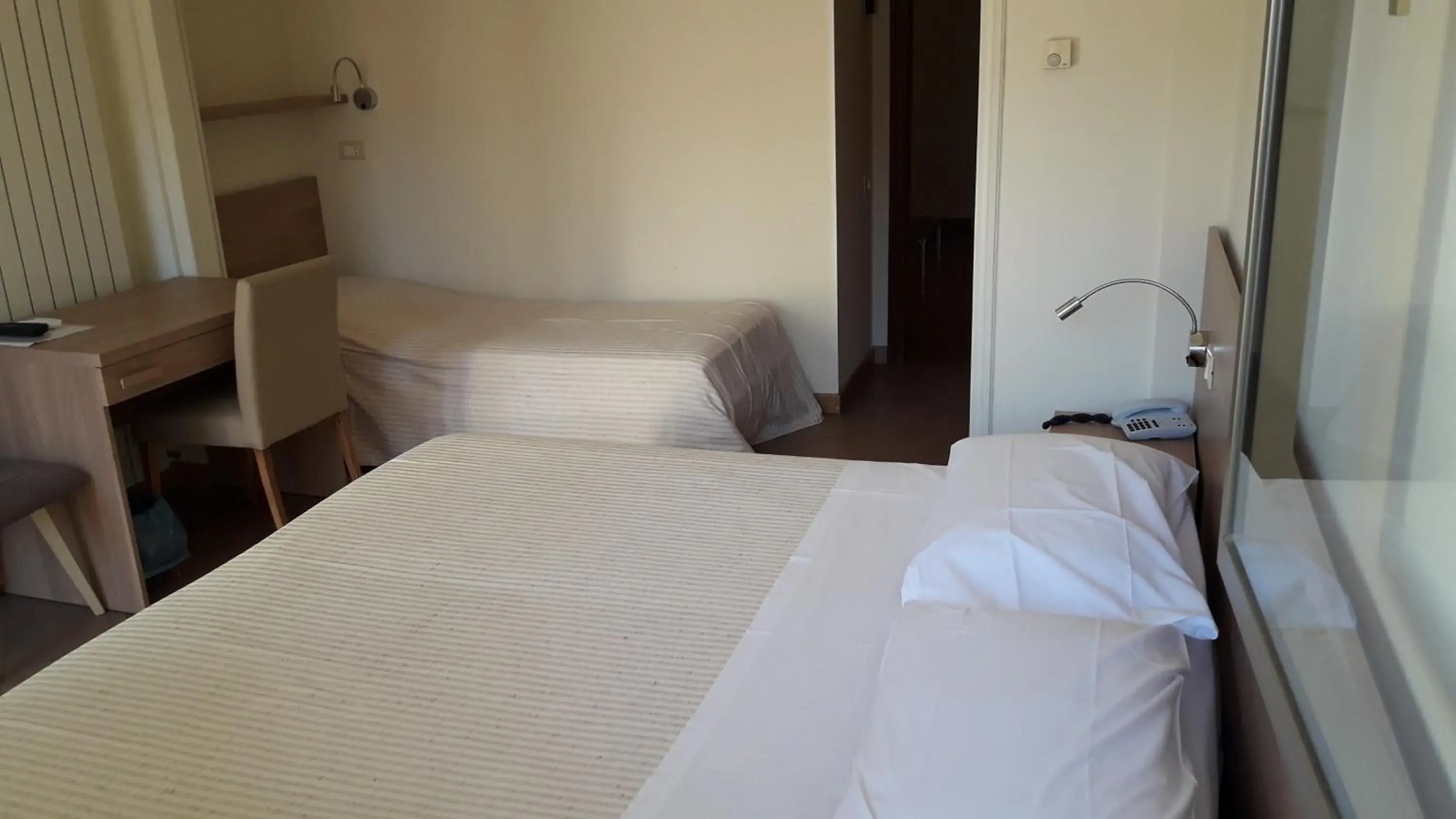 Bed in Albergo Nyers