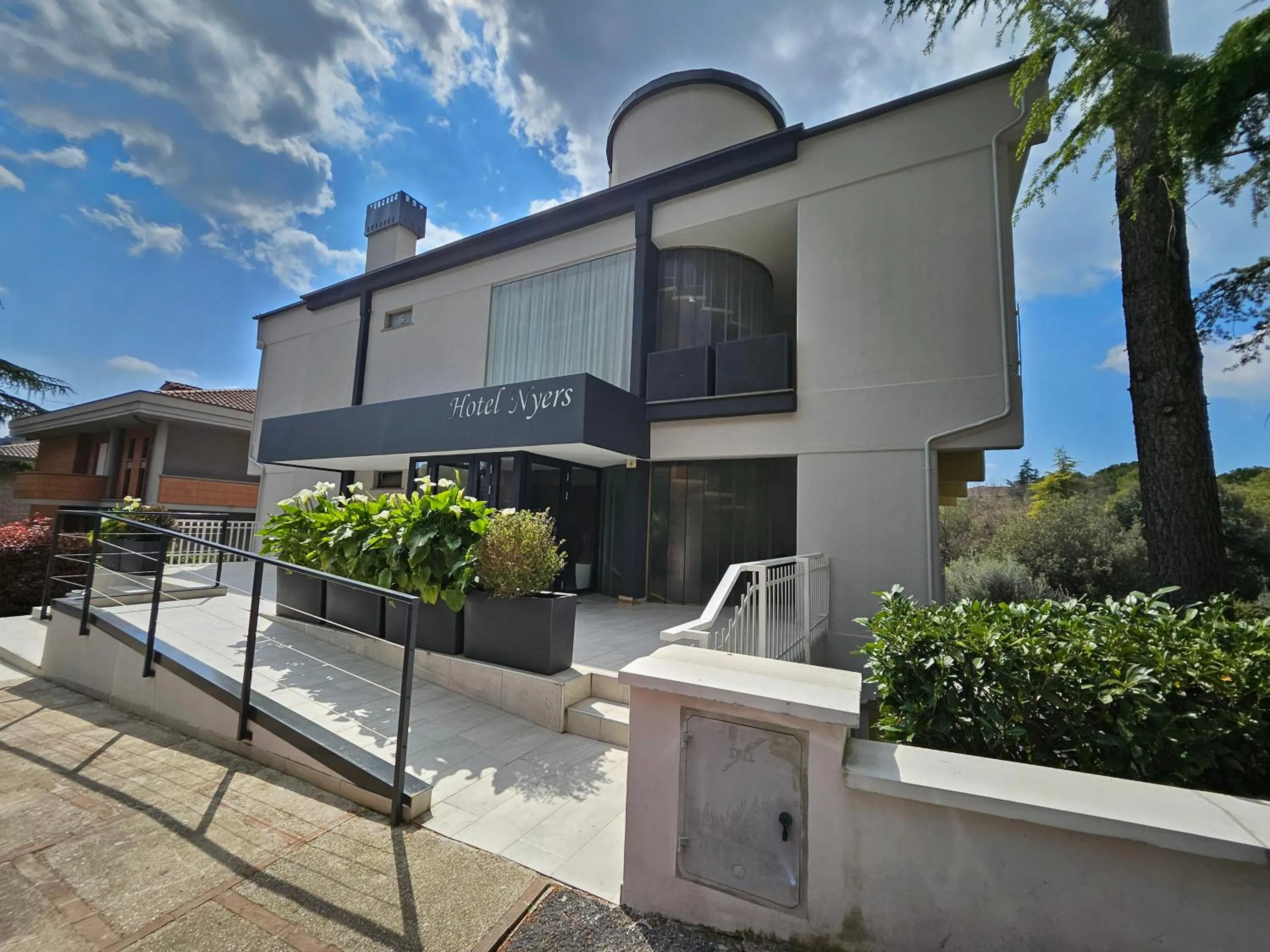 Day in Albergo Nyers