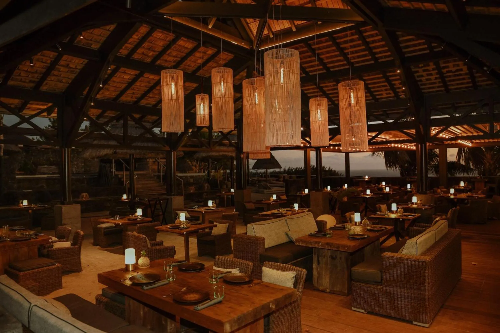 Restaurant/places to eat in Palm Hotel & Spa