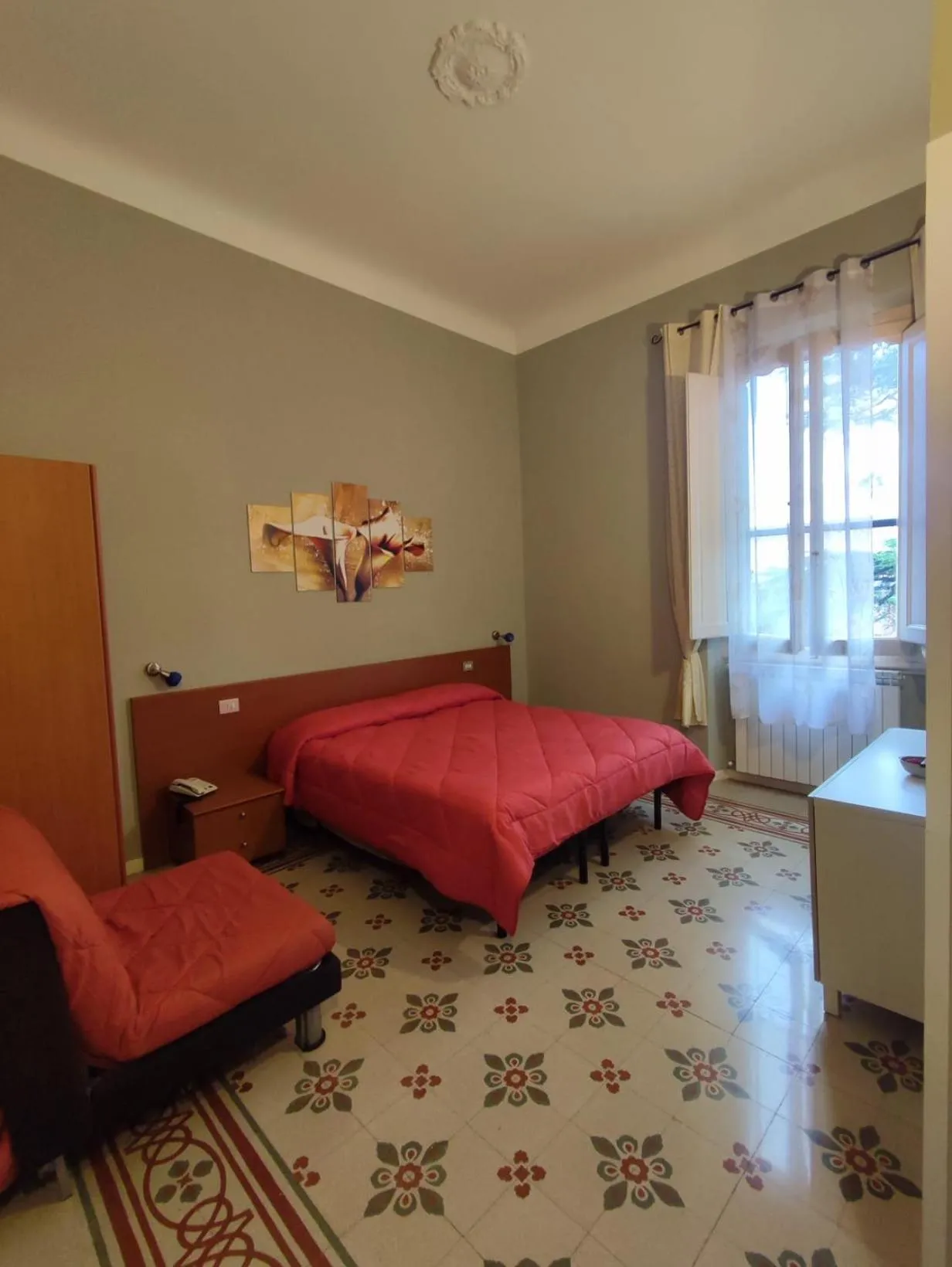 Standard King Room - single occupancy in Villa Al Piano