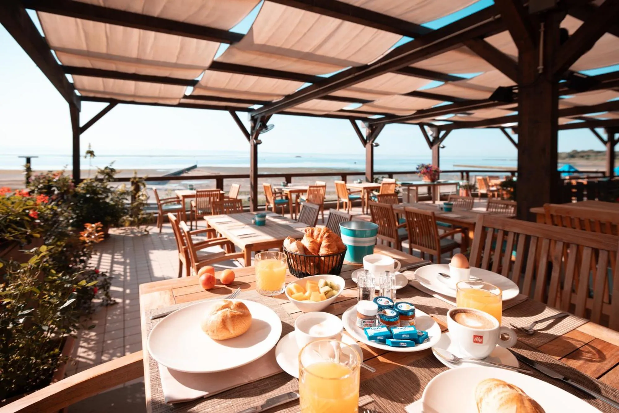 Restaurant/places to eat in Club del Sole Tenuta Primero Grado Family Collection