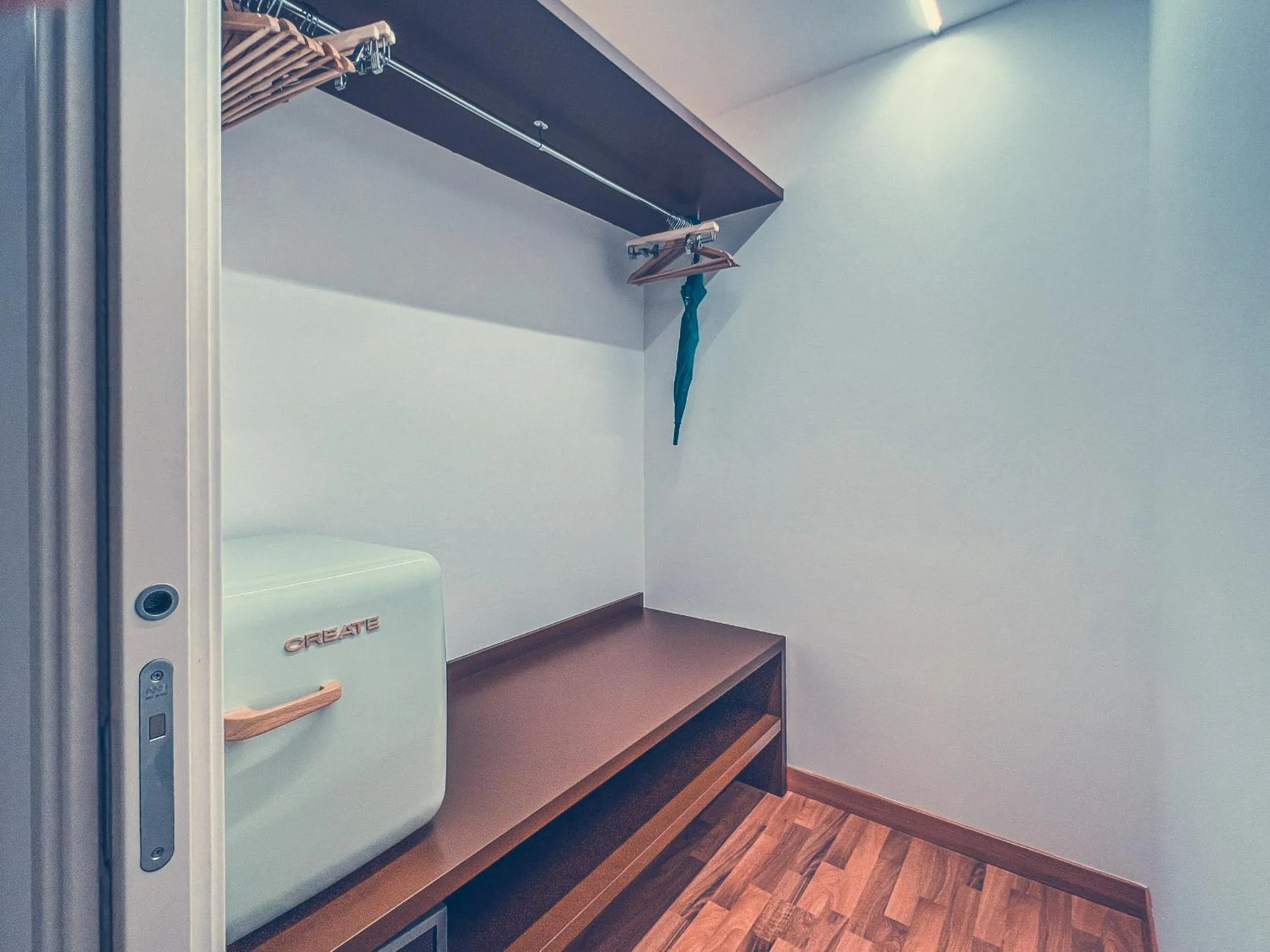 wardrobe in Club del Sole Tenuta Primero Grado Family Collection