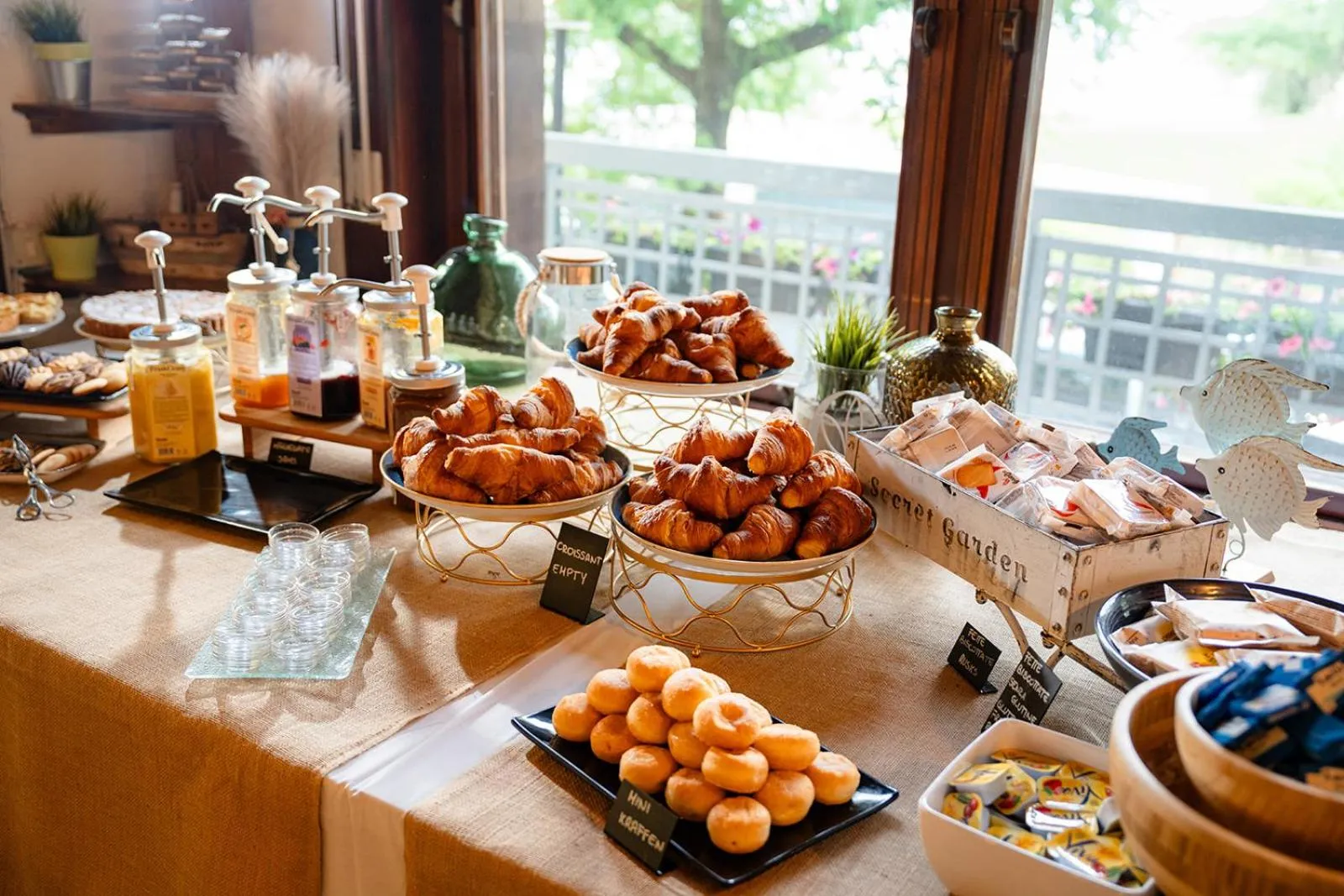 Restaurant/places to eat in Club del Sole Tenuta Primero Grado Family Collection