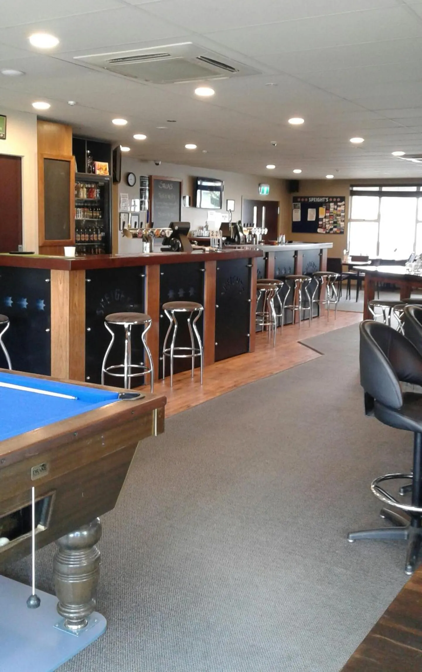 Lounge or bar in Catlins Inn
