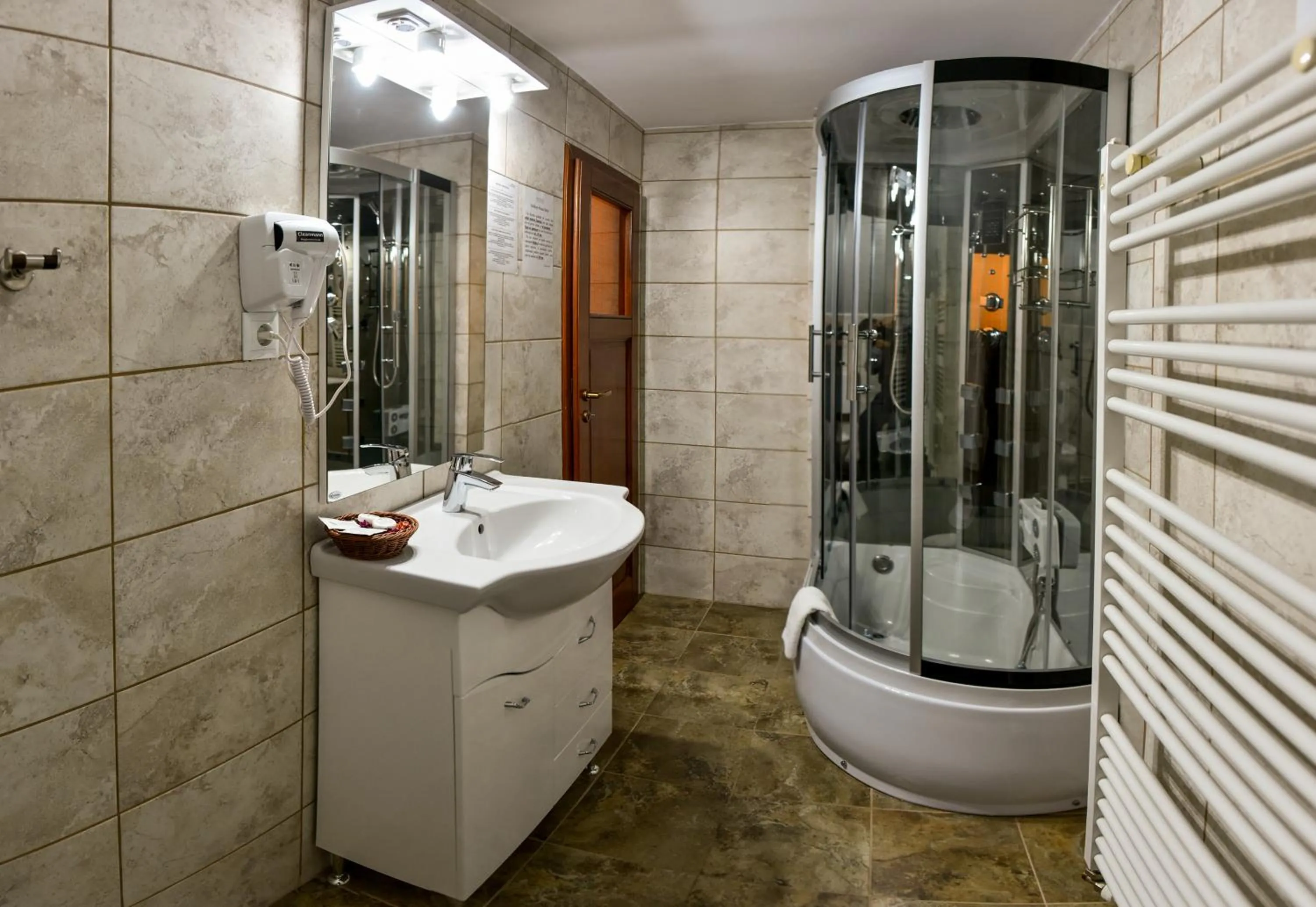 Bathroom in Noblesse House