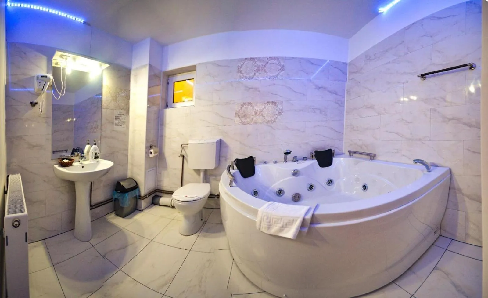 Bathroom in Noblesse House