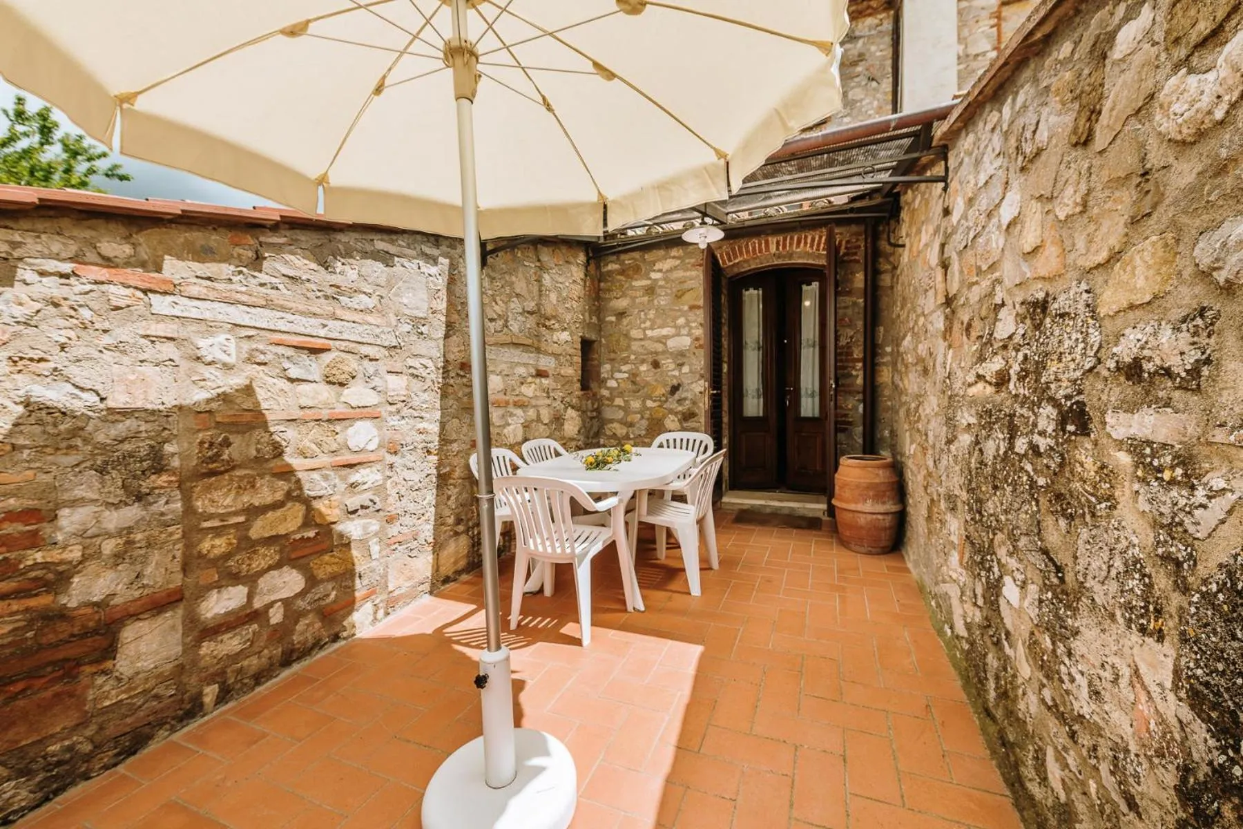 Patio in Villa Di Sotto