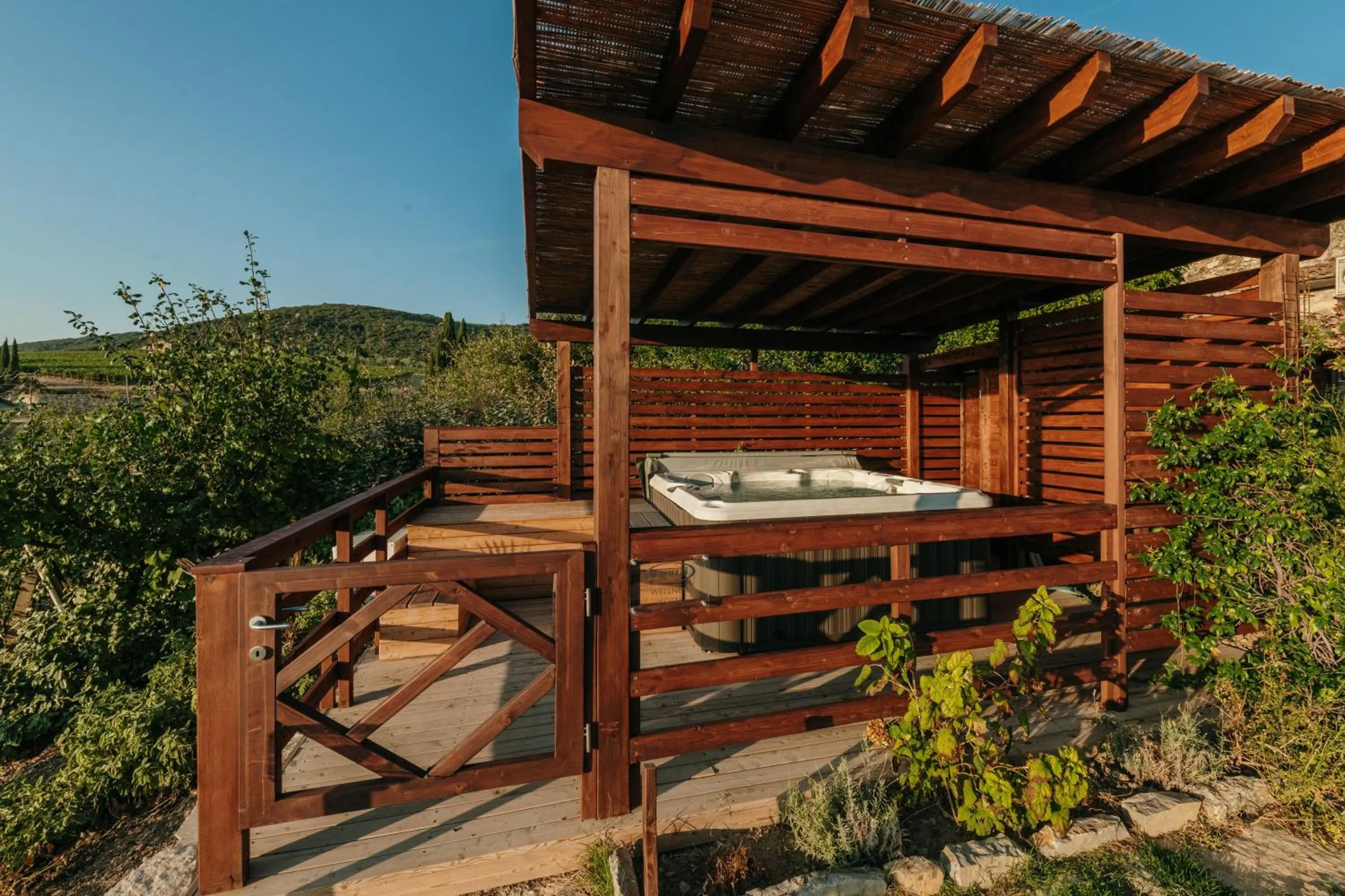 Swimming pool in Villa Di Sotto