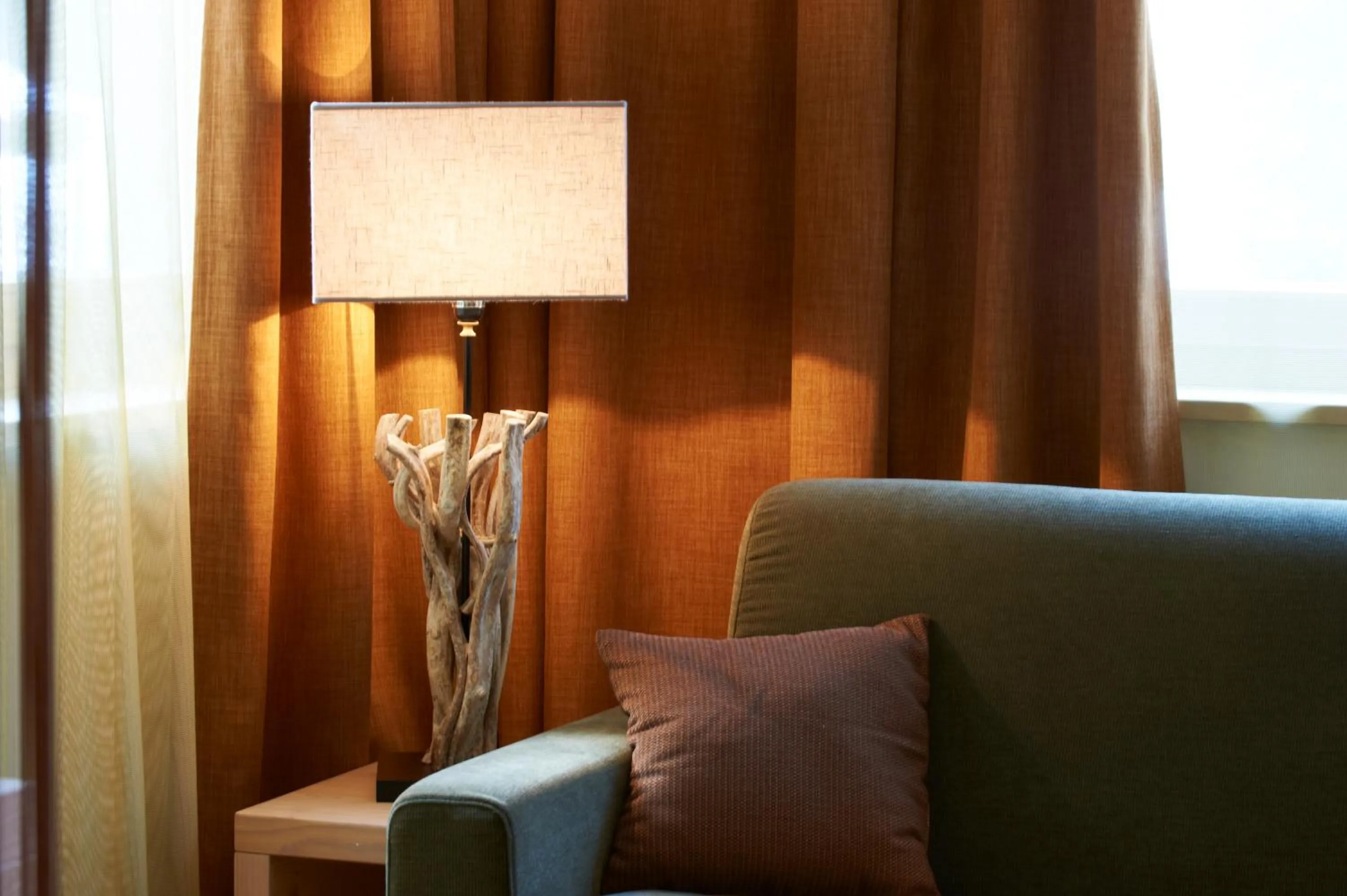 Living room in Color Home Suite Apartments