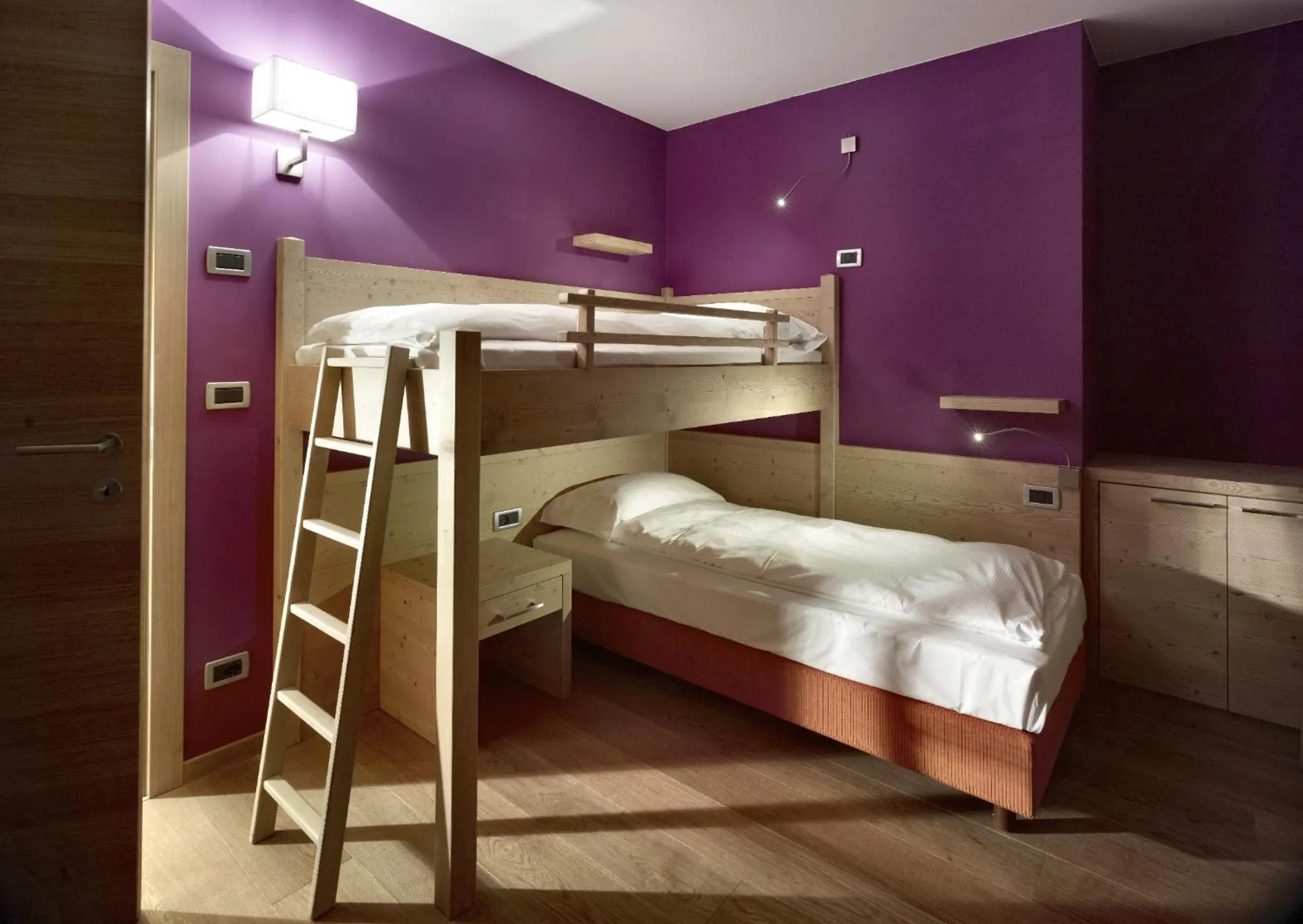 bunk bed, Bed in Color Home Suite Apartments