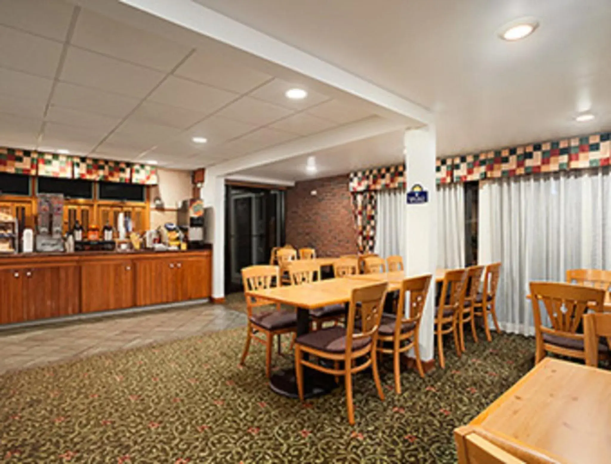 Breakfast in Days Inn by Wyndham Rutland/Killington Area Breakfast in Days Inn by Wyndham Rutland/Killington Area
