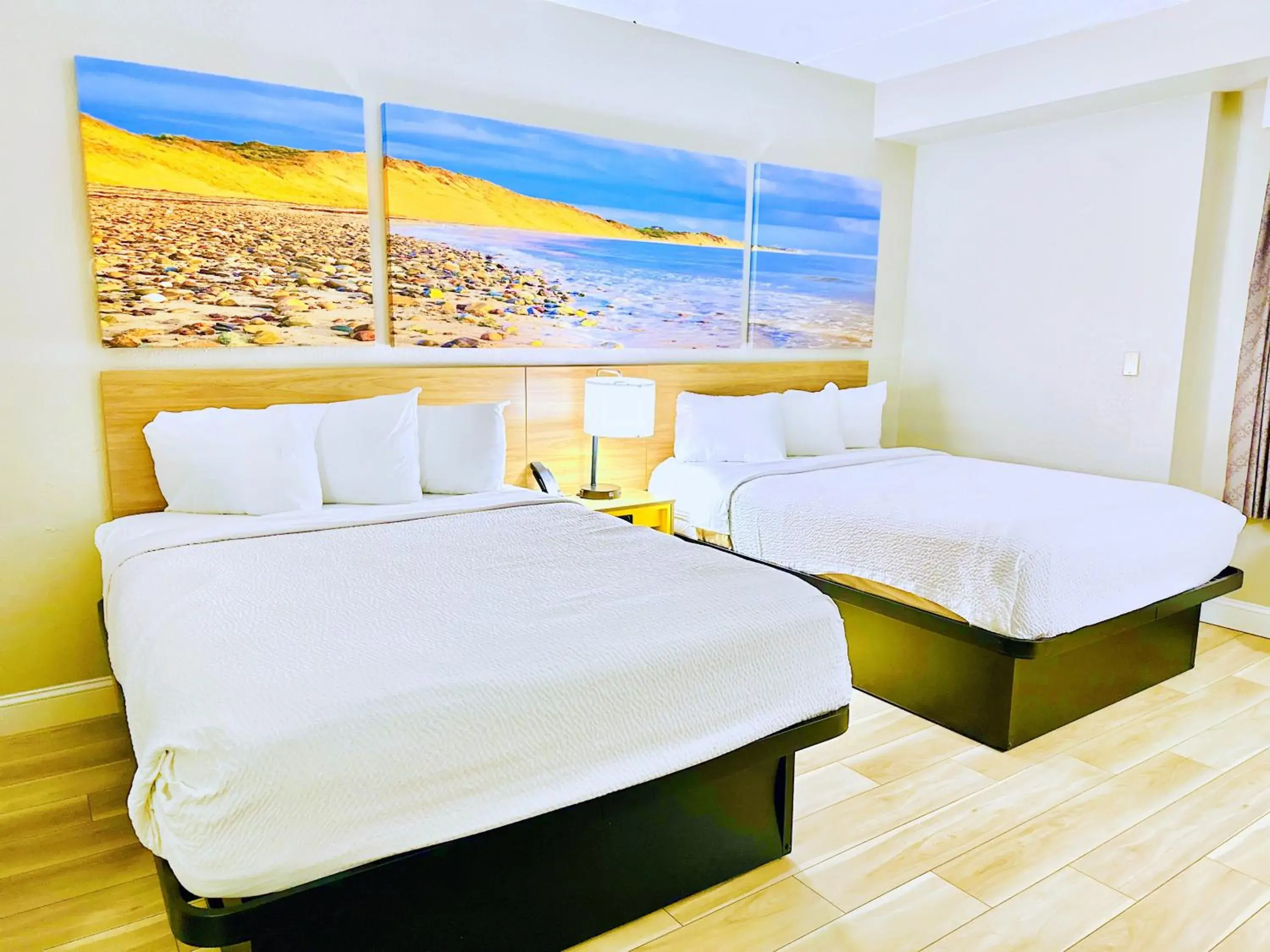 Bed in Days Inn by Wyndham Rutland/Killington Area Bed in Days Inn by Wyndham Rutland/Killington Area