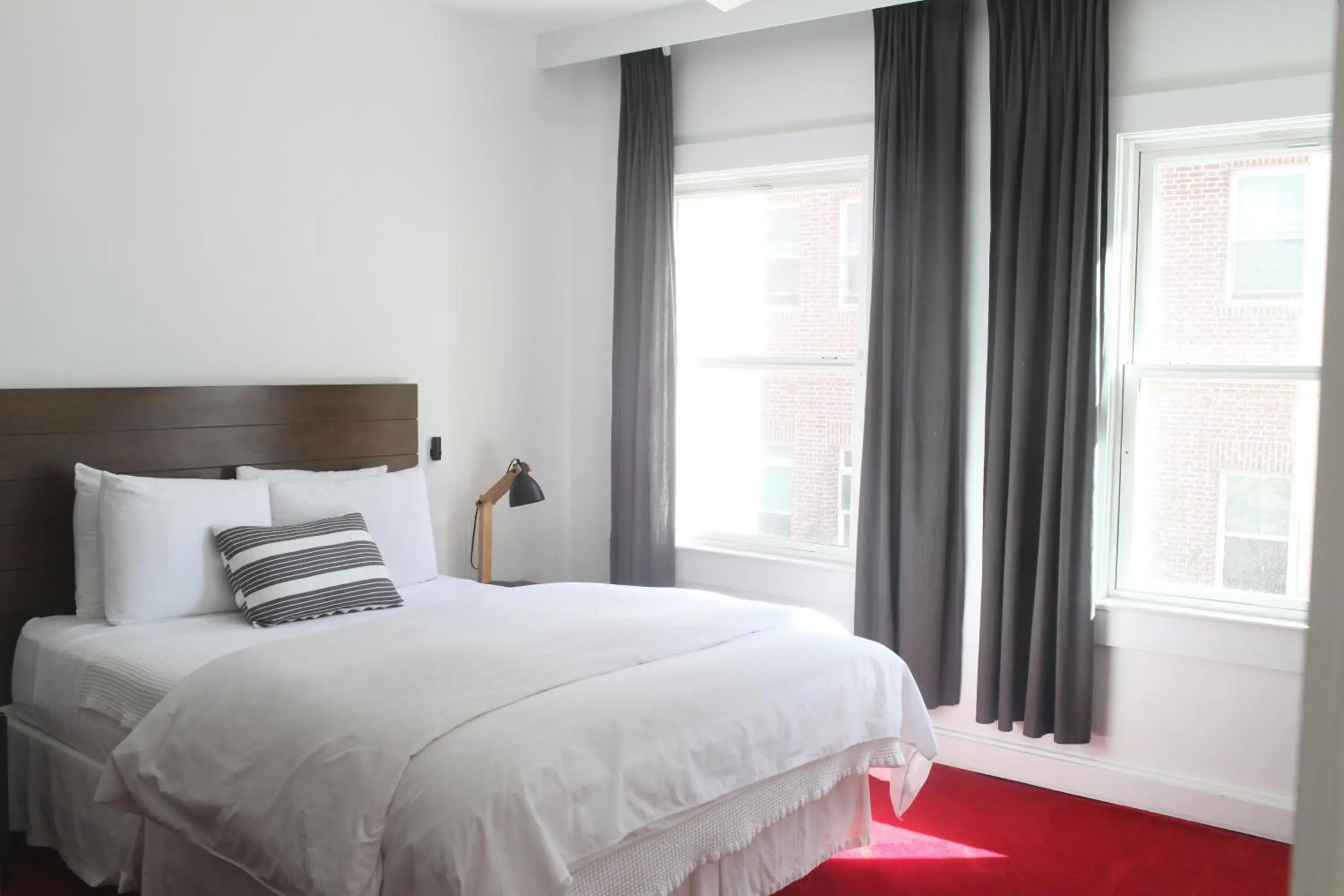 Bed in Su Casa at Venice Beach Bed in Su Casa at Venice Beach