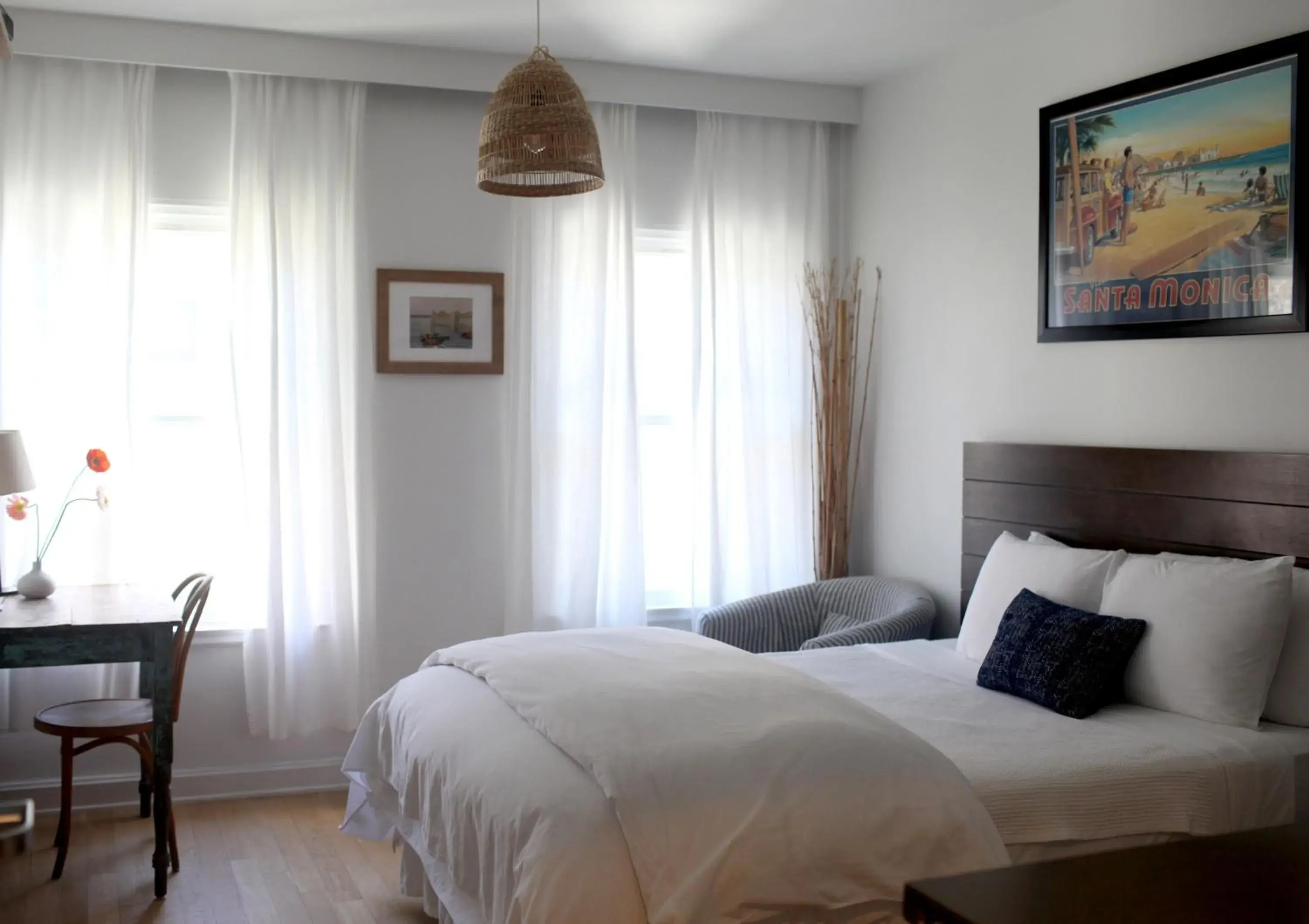 Bed in Su Casa at Venice Beach Bed in Su Casa at Venice Beach