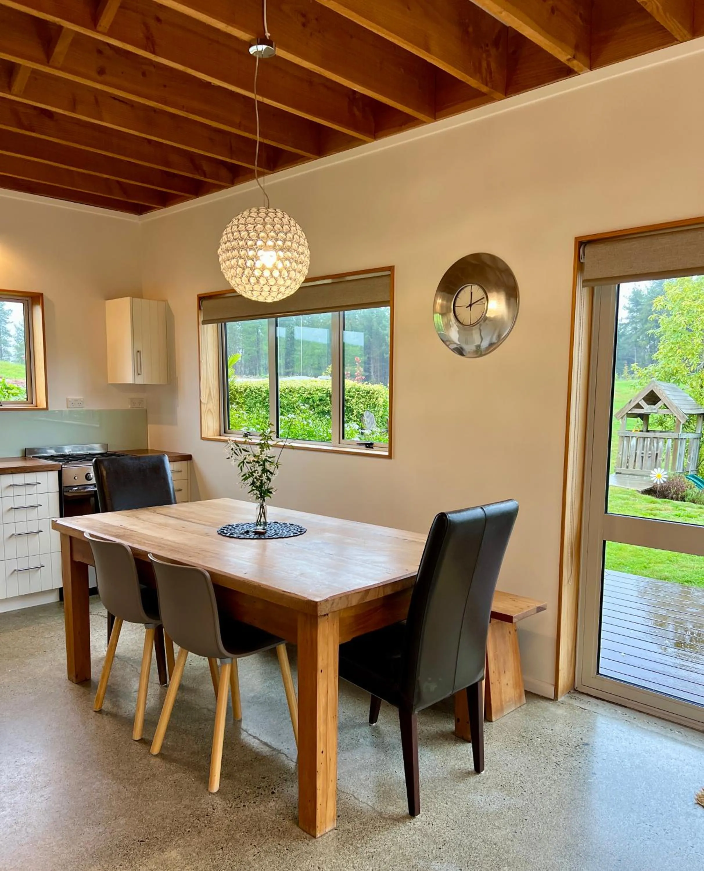 Beech Hill - Pet Friendly Holiday Home
