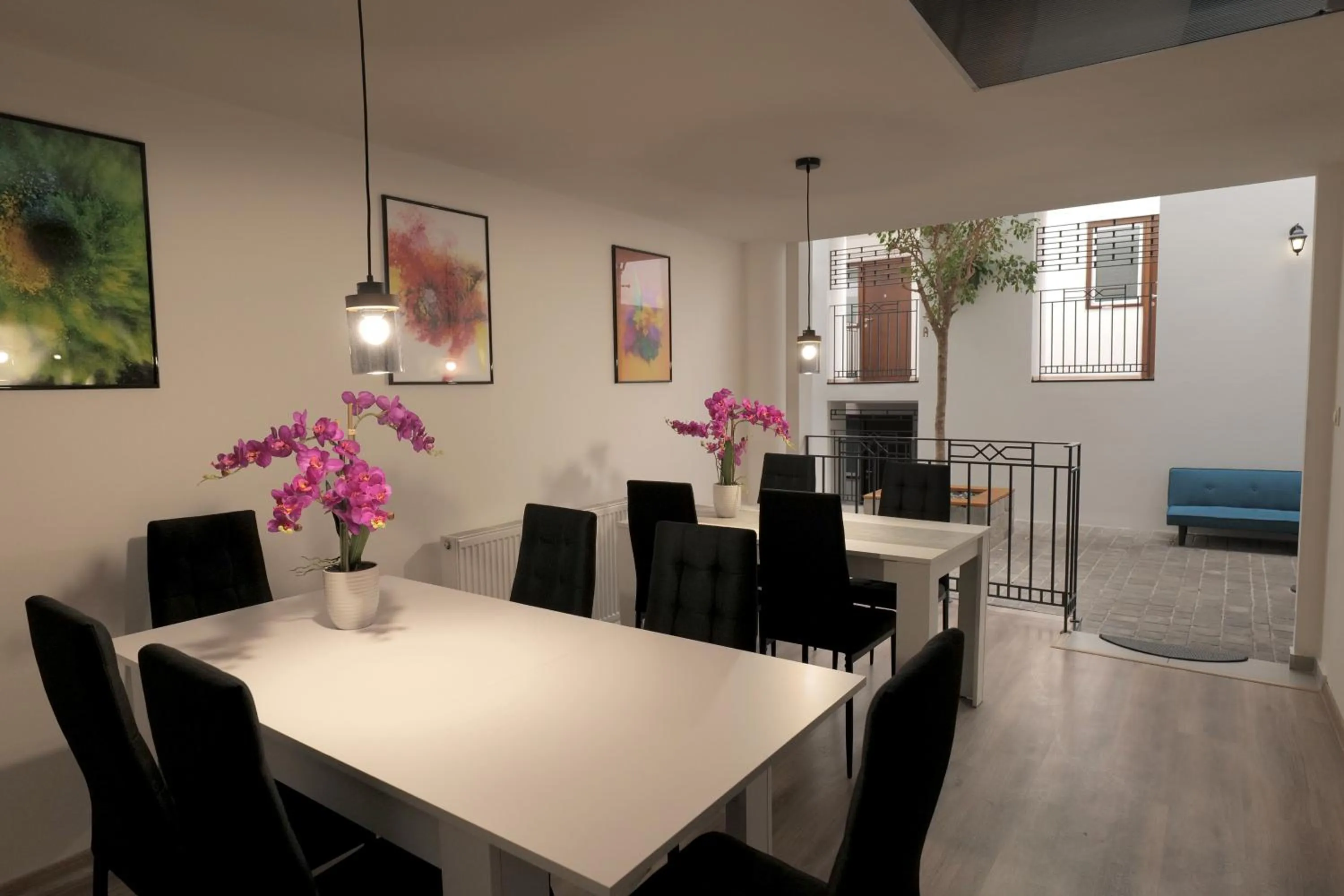 TV and multimedia in Hostel Old Town