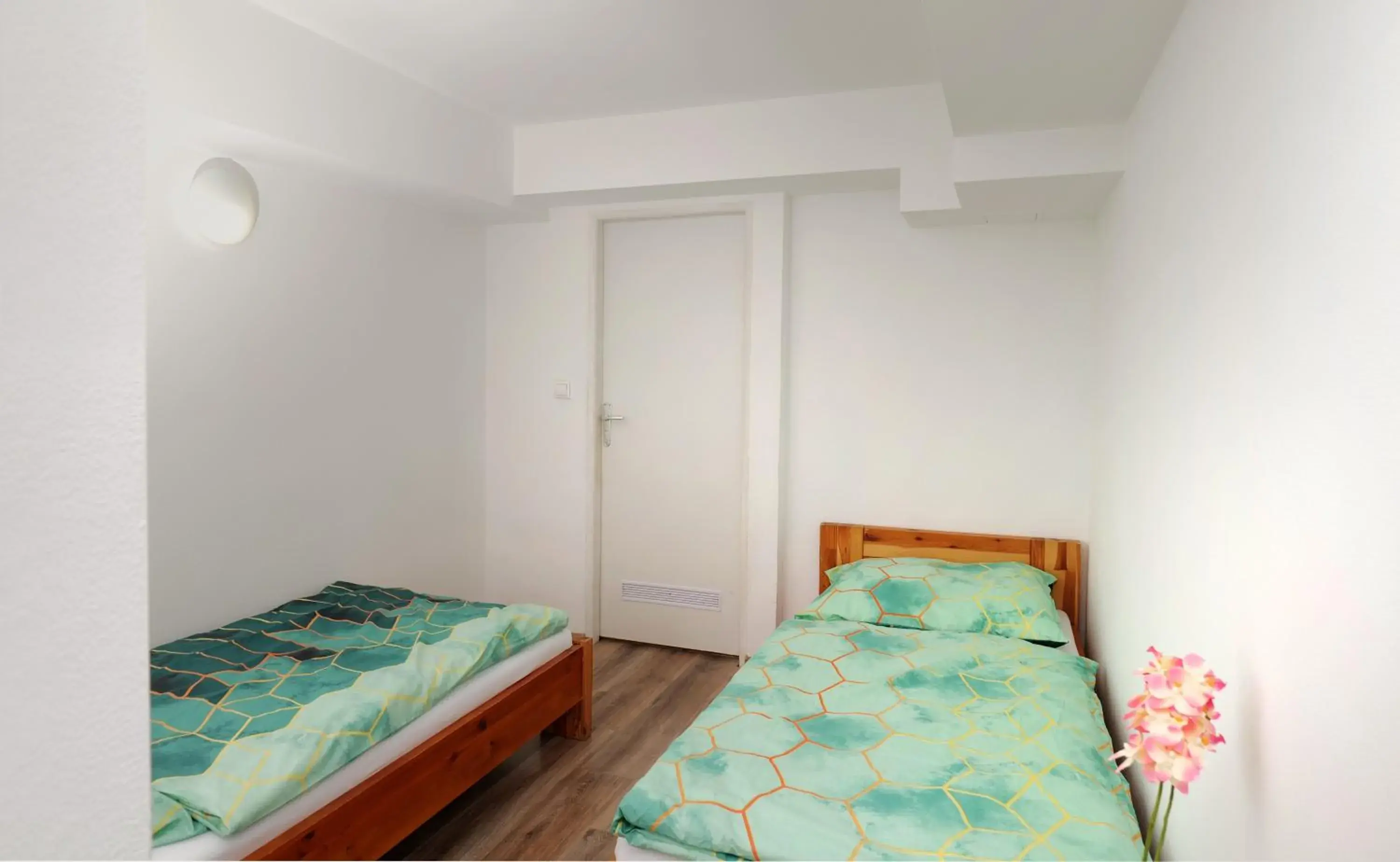 Triple Room in Hostel Old Town Triple Room in Hostel Old Town