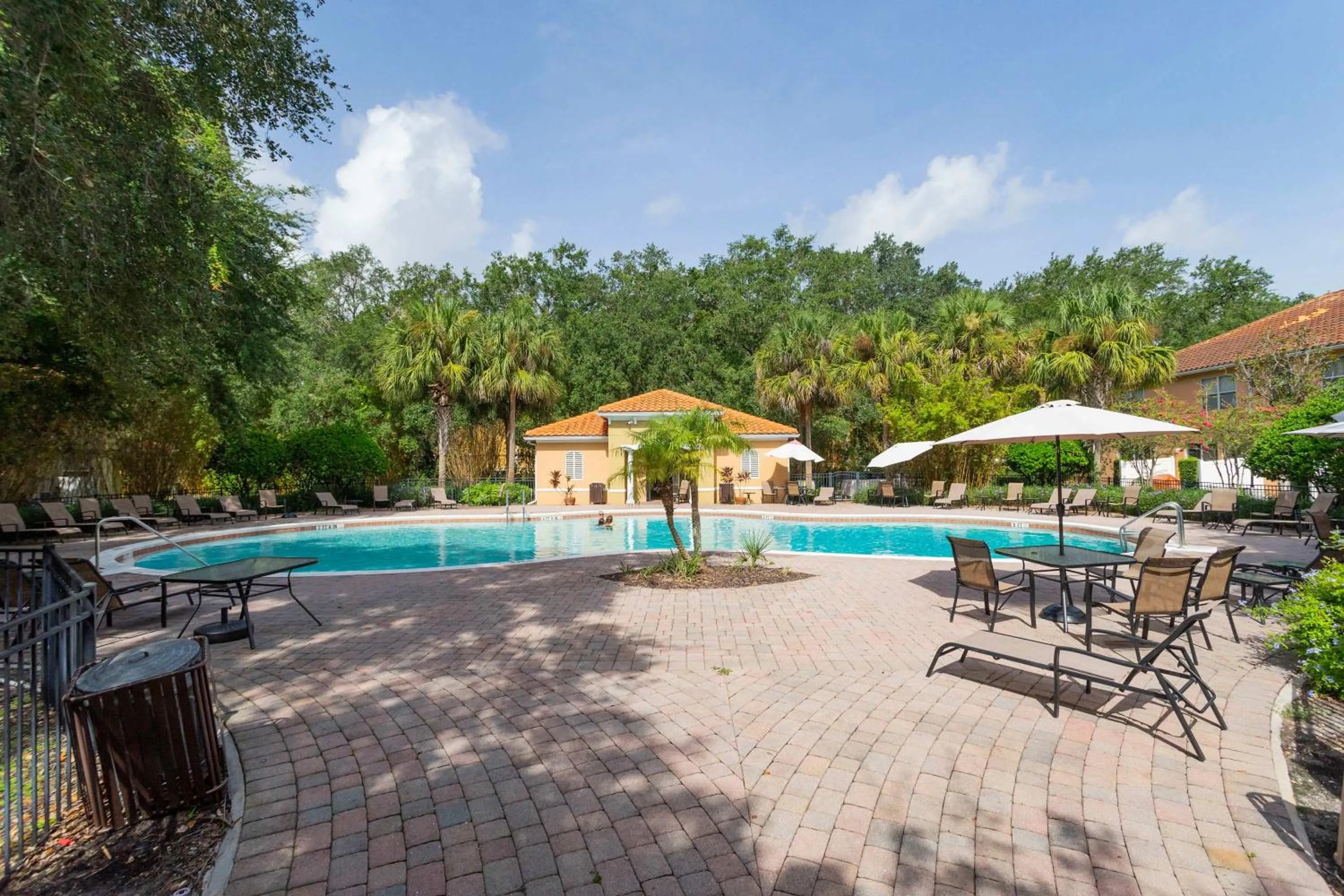 Four Bedrooms TownHome 5161