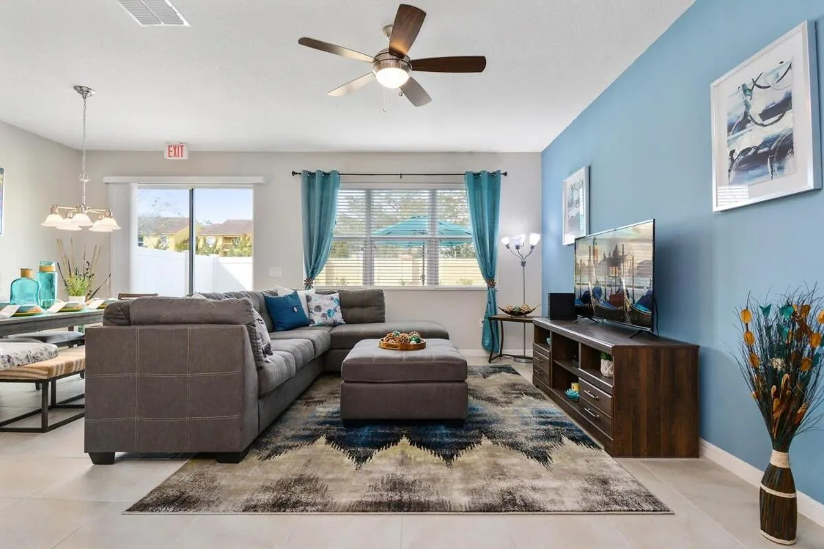 Four Bedrooms TownHome 5161