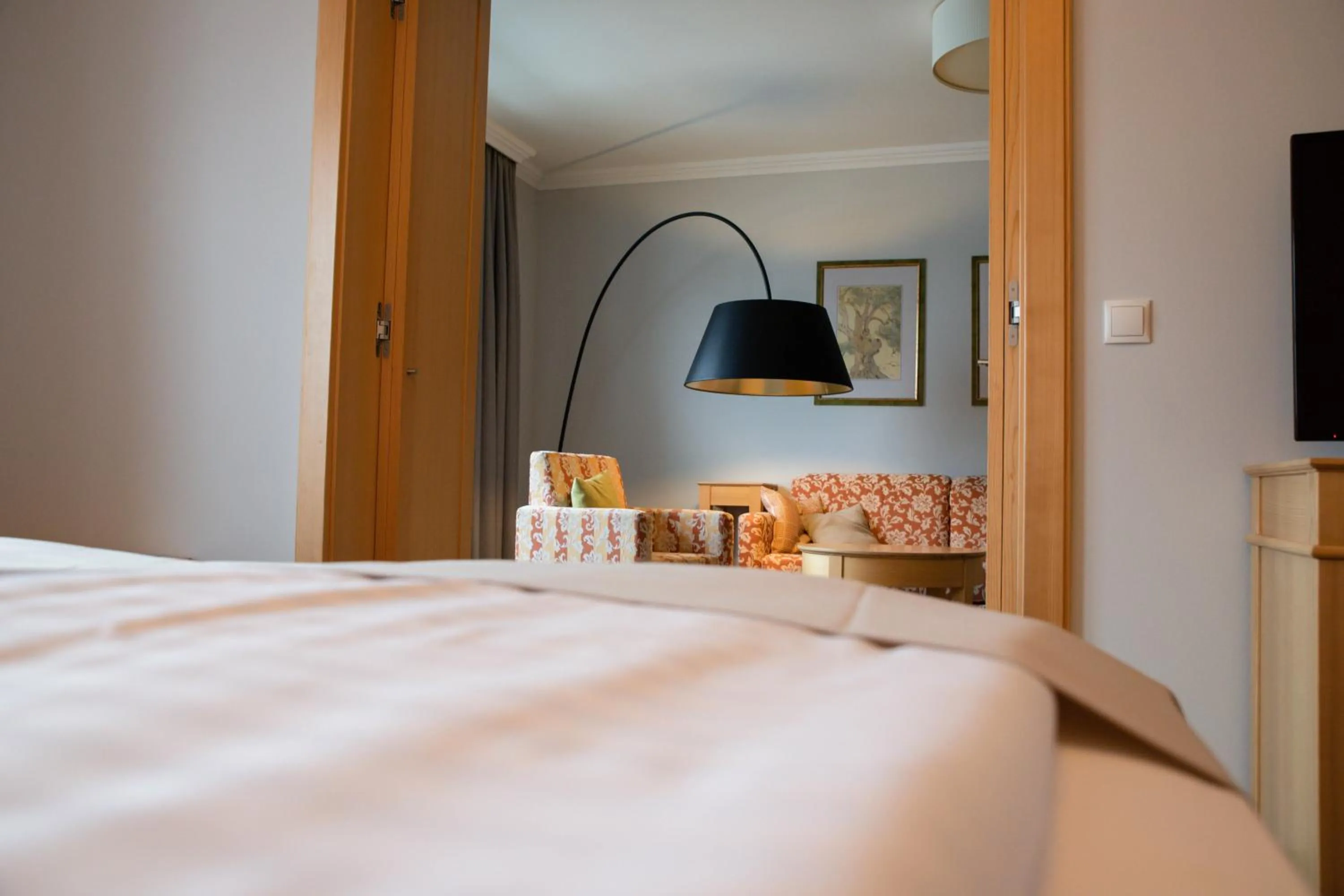 Living room, Bed in Hotel Annelies