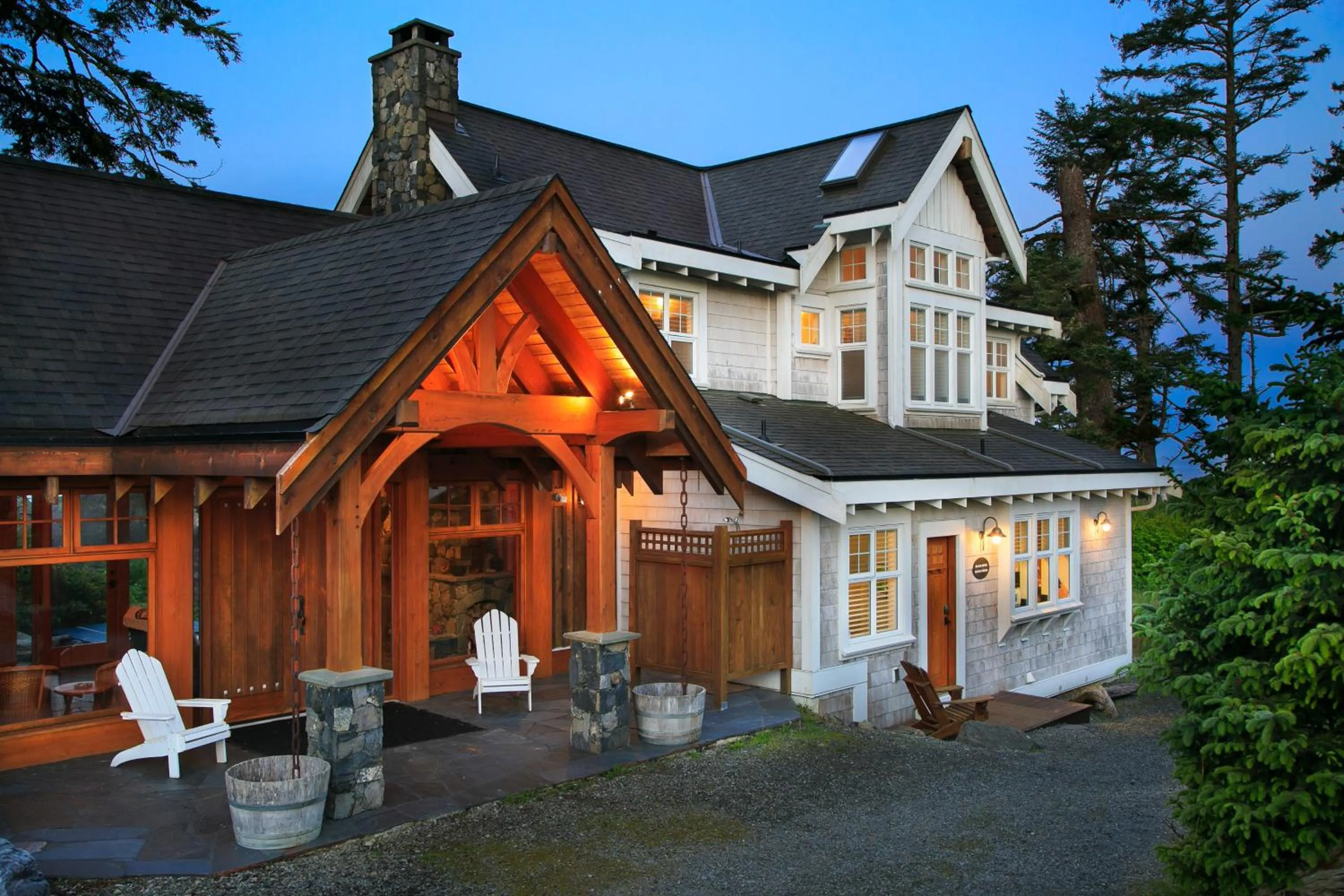 Facade/entrance in Black Rock Beach House