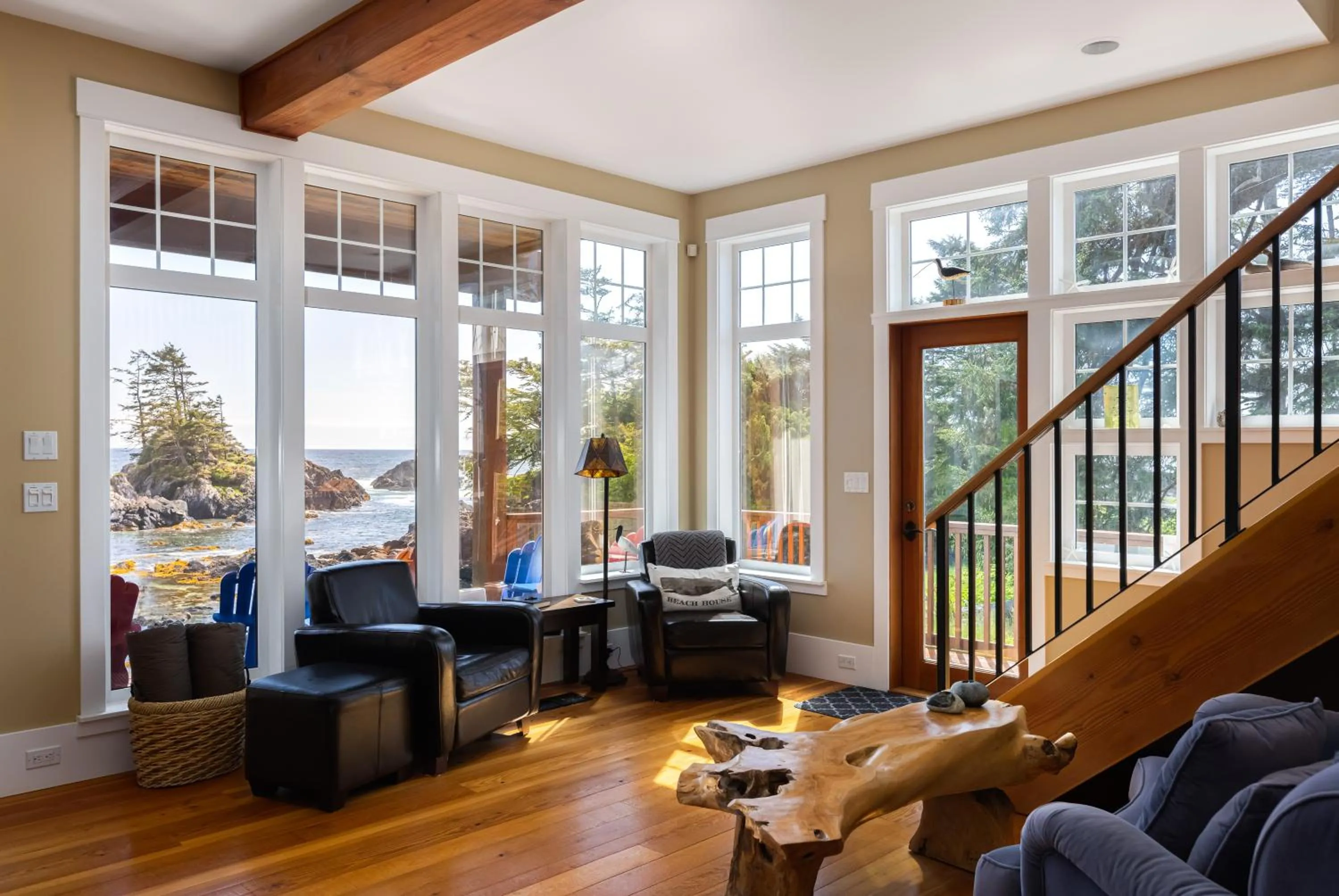 Seating area in Black Rock Beach House