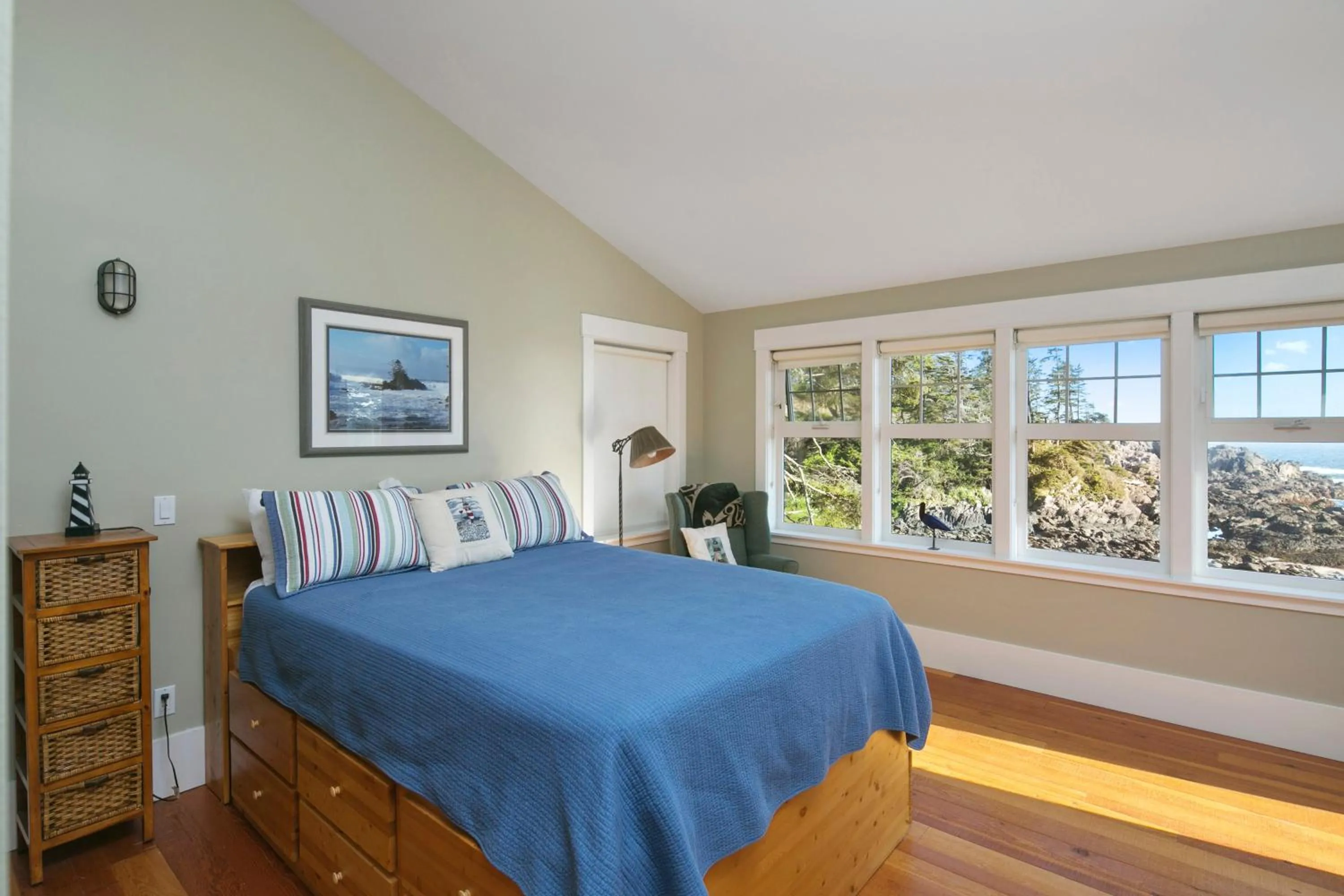 Bedroom, Bed in Black Rock Beach House