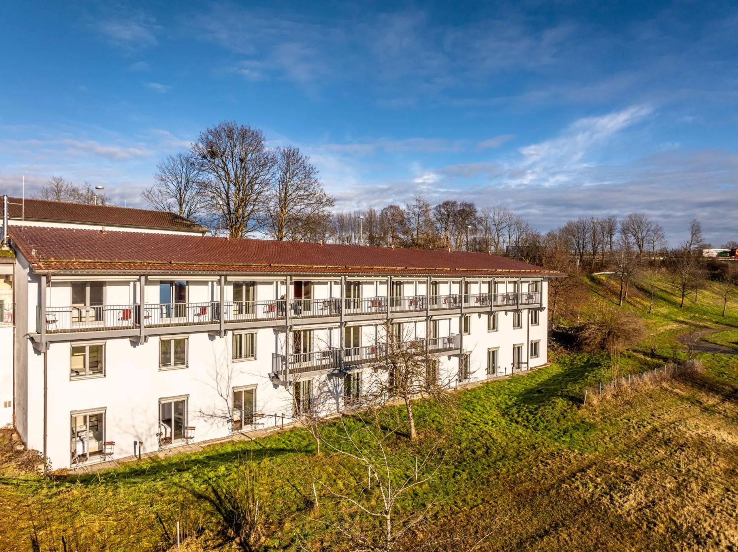 Facade/entrance in Coffee Fellows Hotel Irschenberg Süd