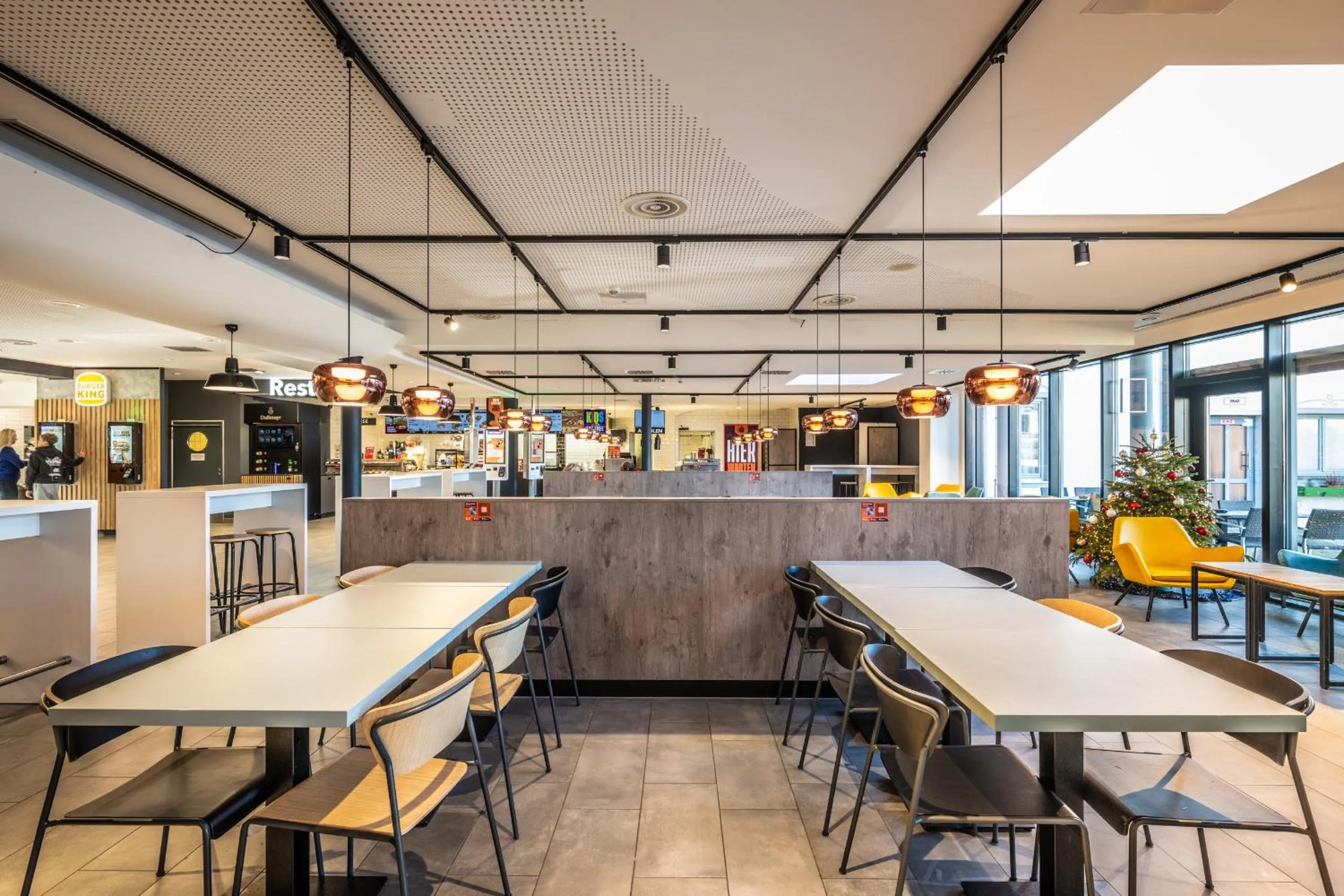 Restaurant/places to eat in Coffee Fellows Hotel Irschenberg Süd