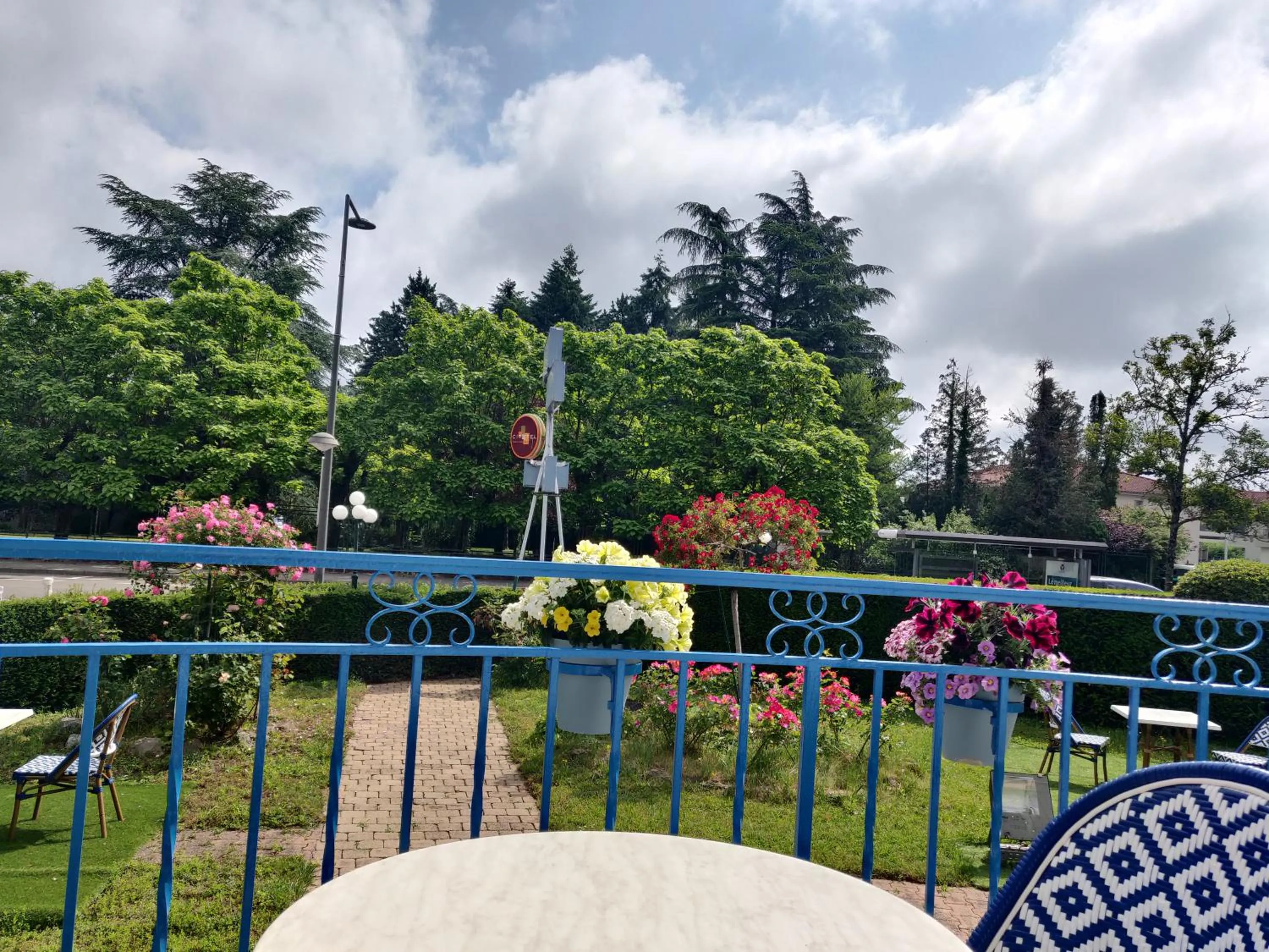 Property building in Cit'Hotel Logis De Brou, Bourg en Bresse