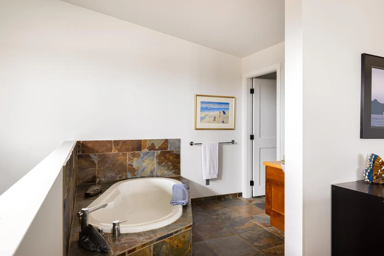 Bath in Black Rock Ridge