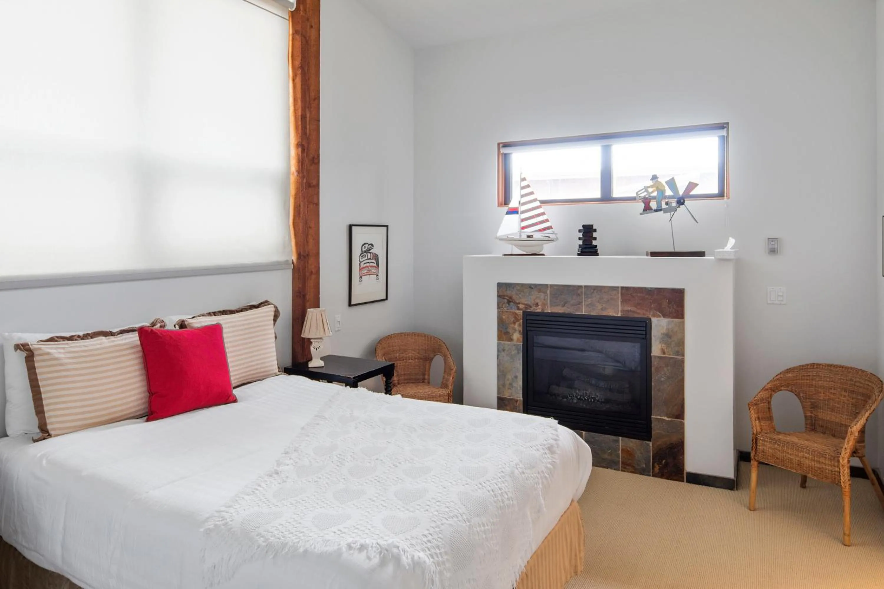 Bedroom, Bed in Black Rock Ridge