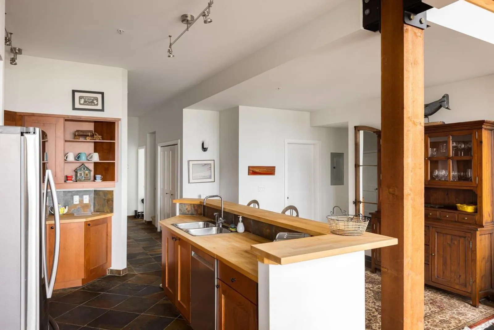 Kitchen or kitchenette in Black Rock Ridge