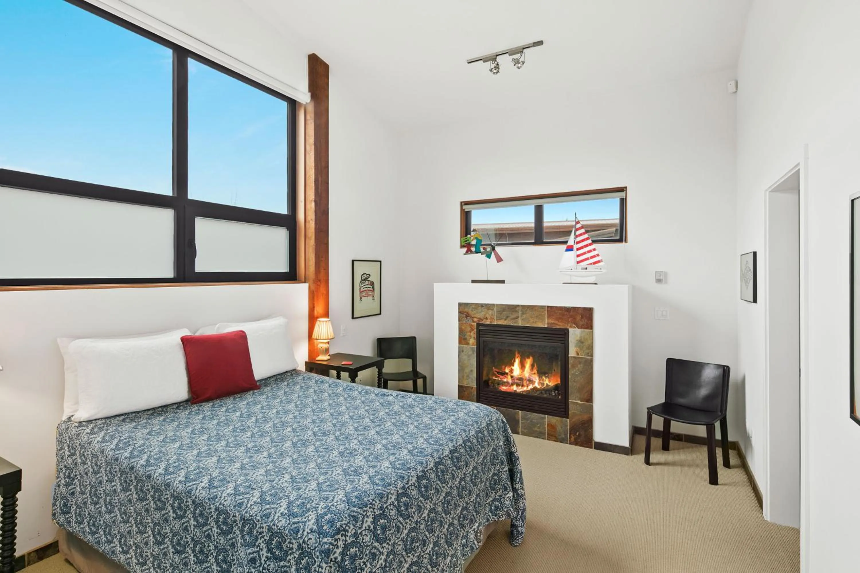 Bedroom, Bed in Black Rock Ridge