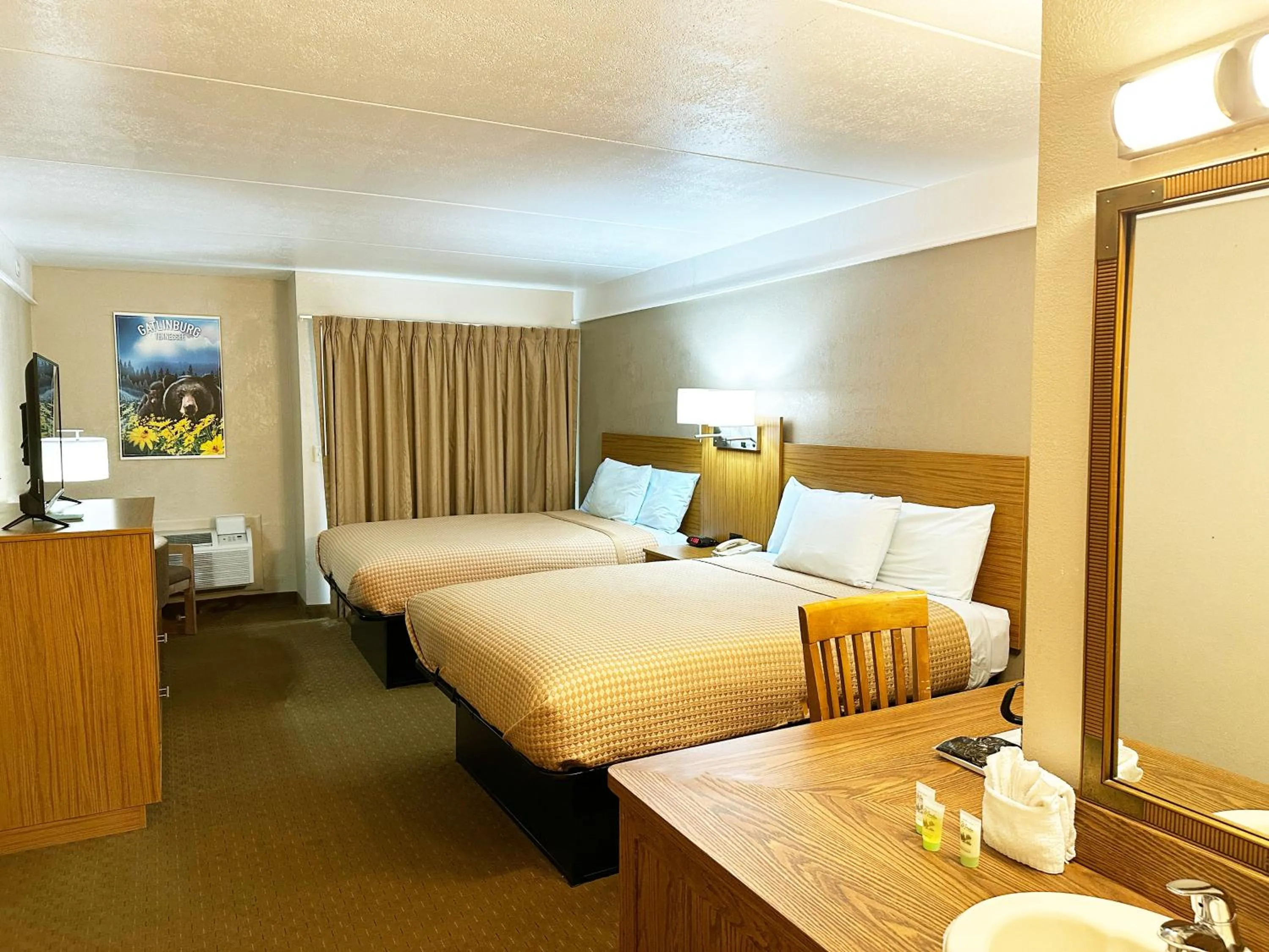 Bed in Sidney James Mountain Lodge