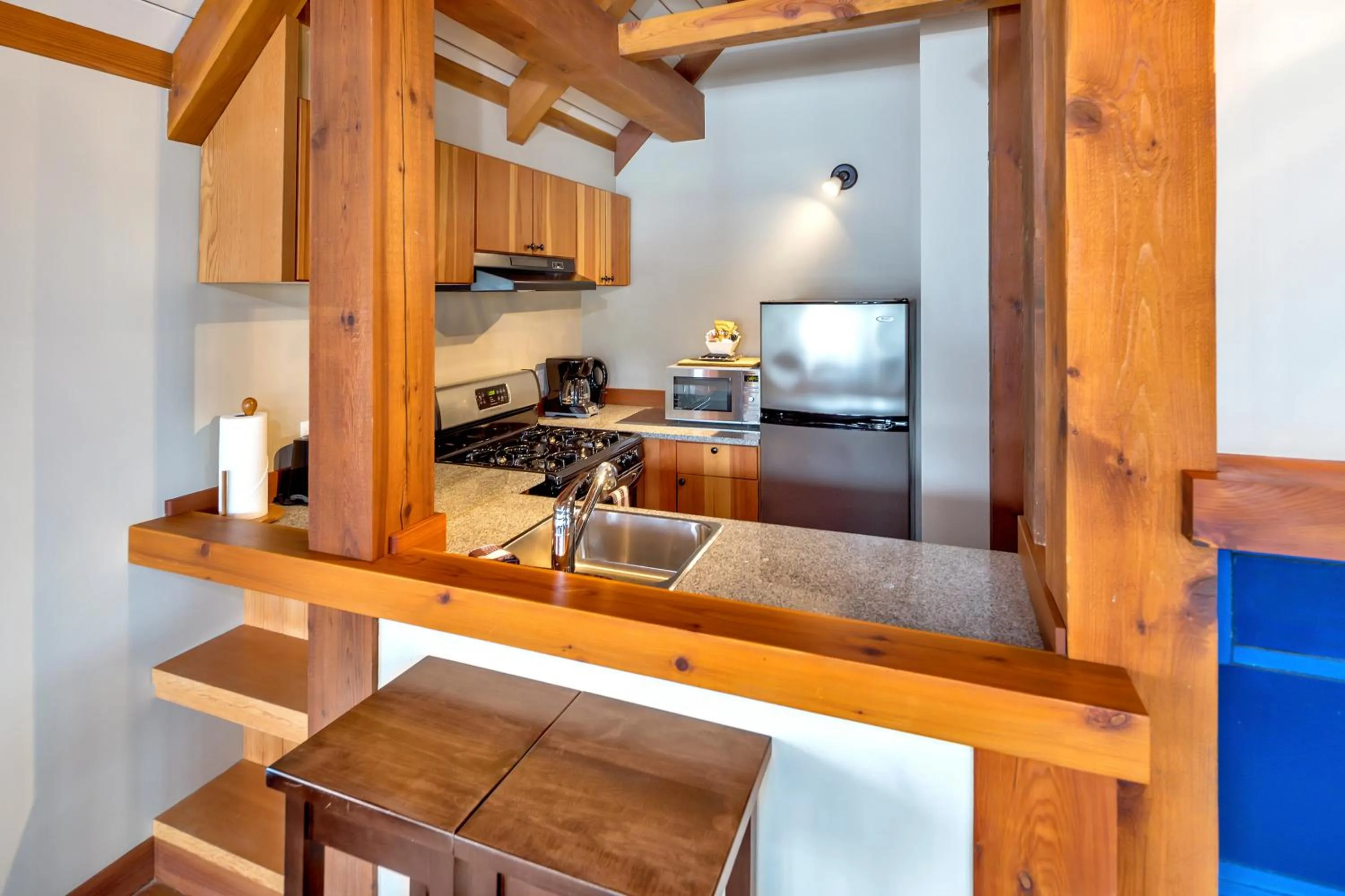 Kitchen or kitchenette in Black Rock Landing